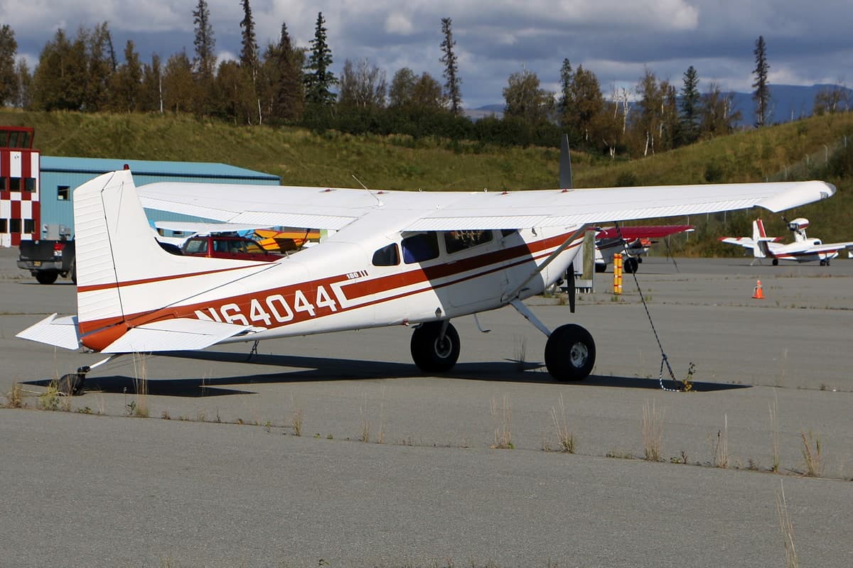 N64044 — Single-engine aircraft