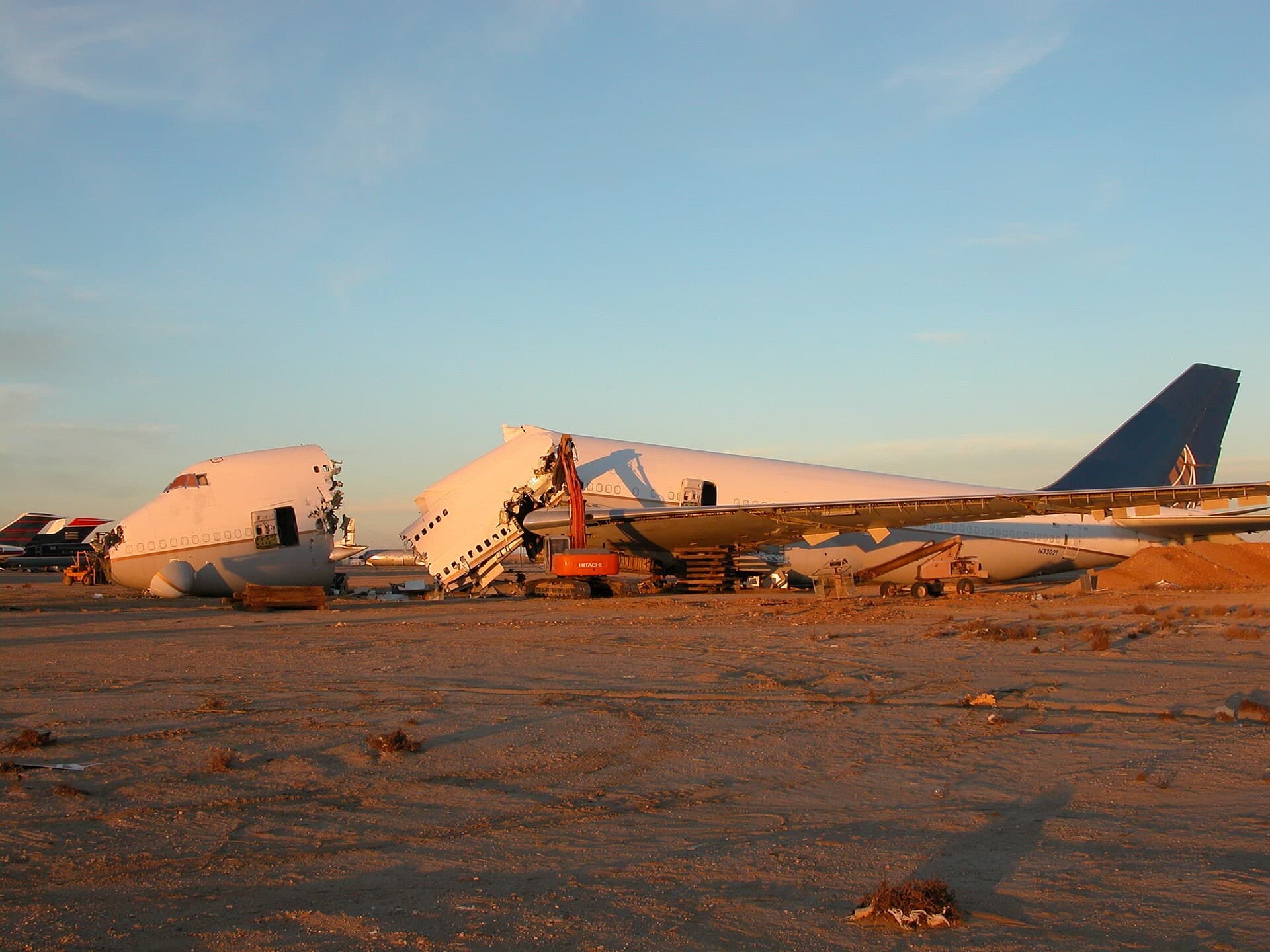 N33021 — Boeing
