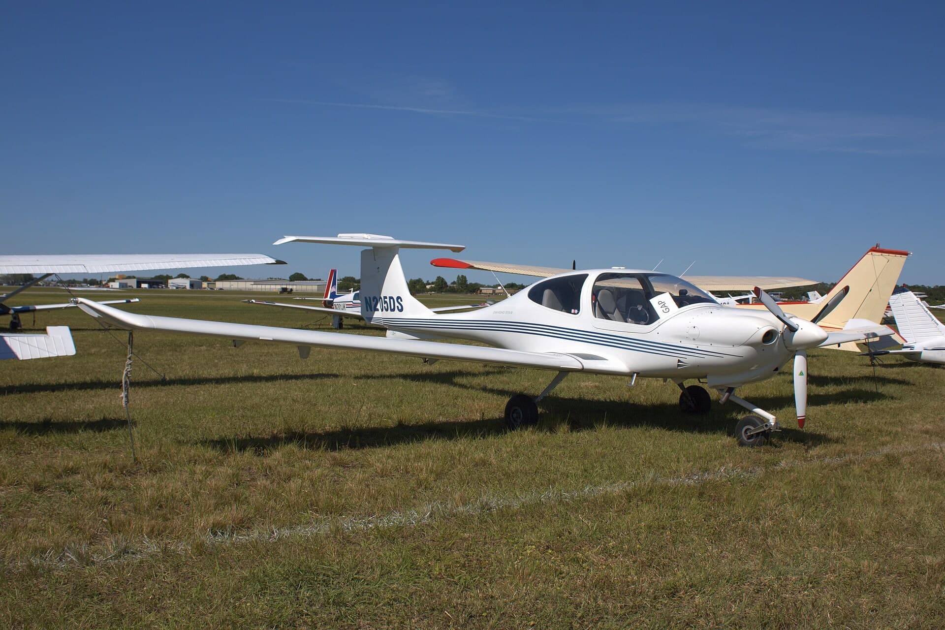 N205DS — Diamond