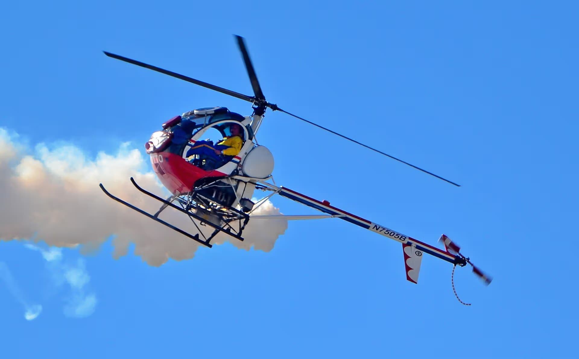 N7505B — Helicopter