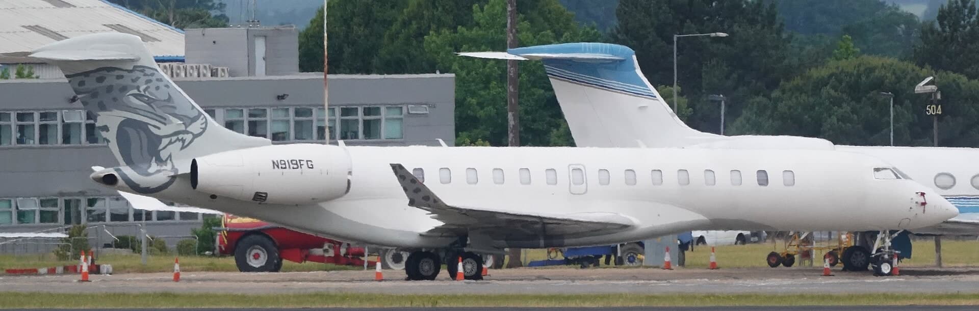 N919FG — Bombardier
