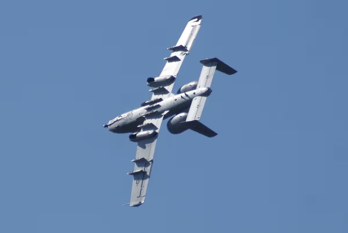 Unidentified — Aircraft