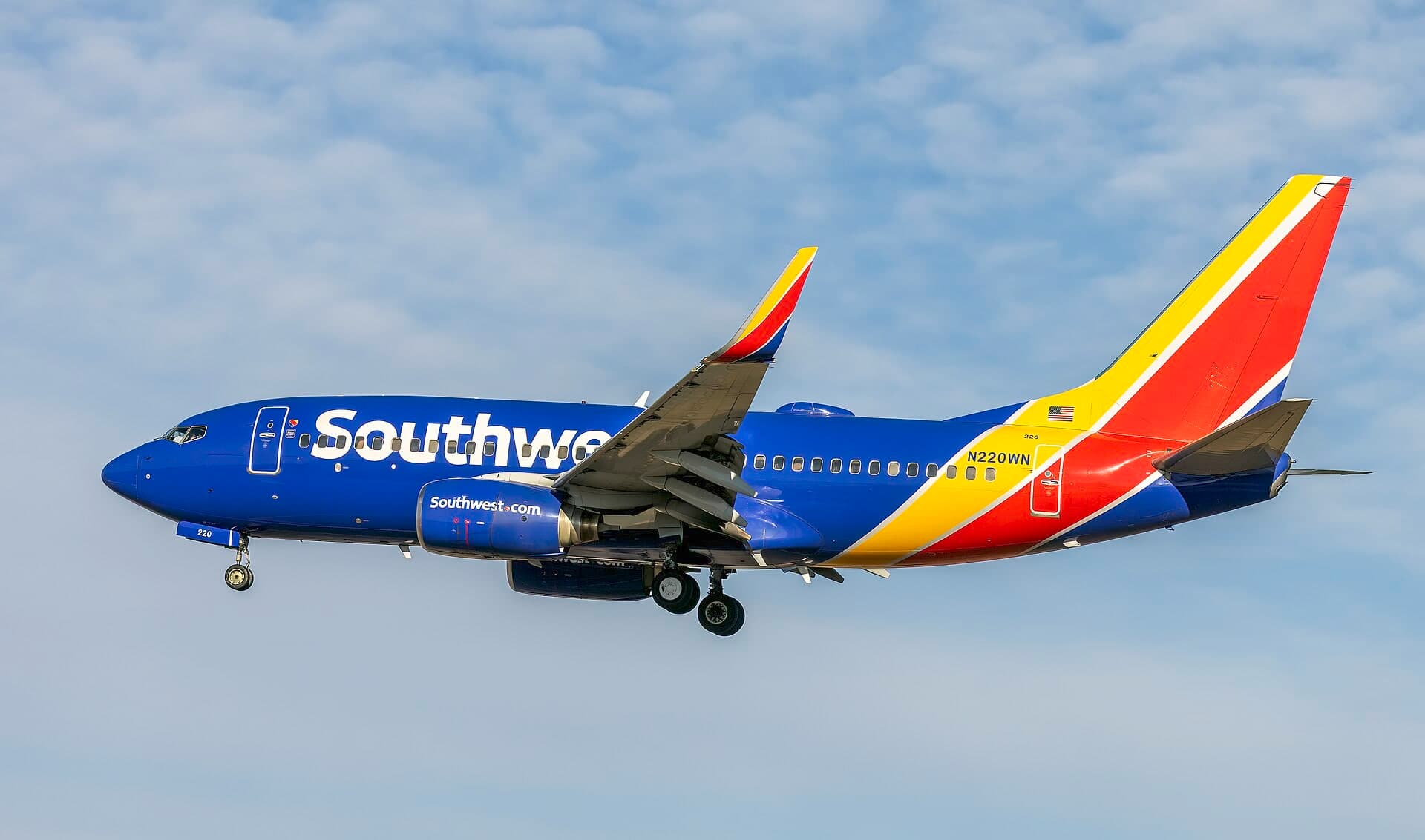 N220WN — Boeing