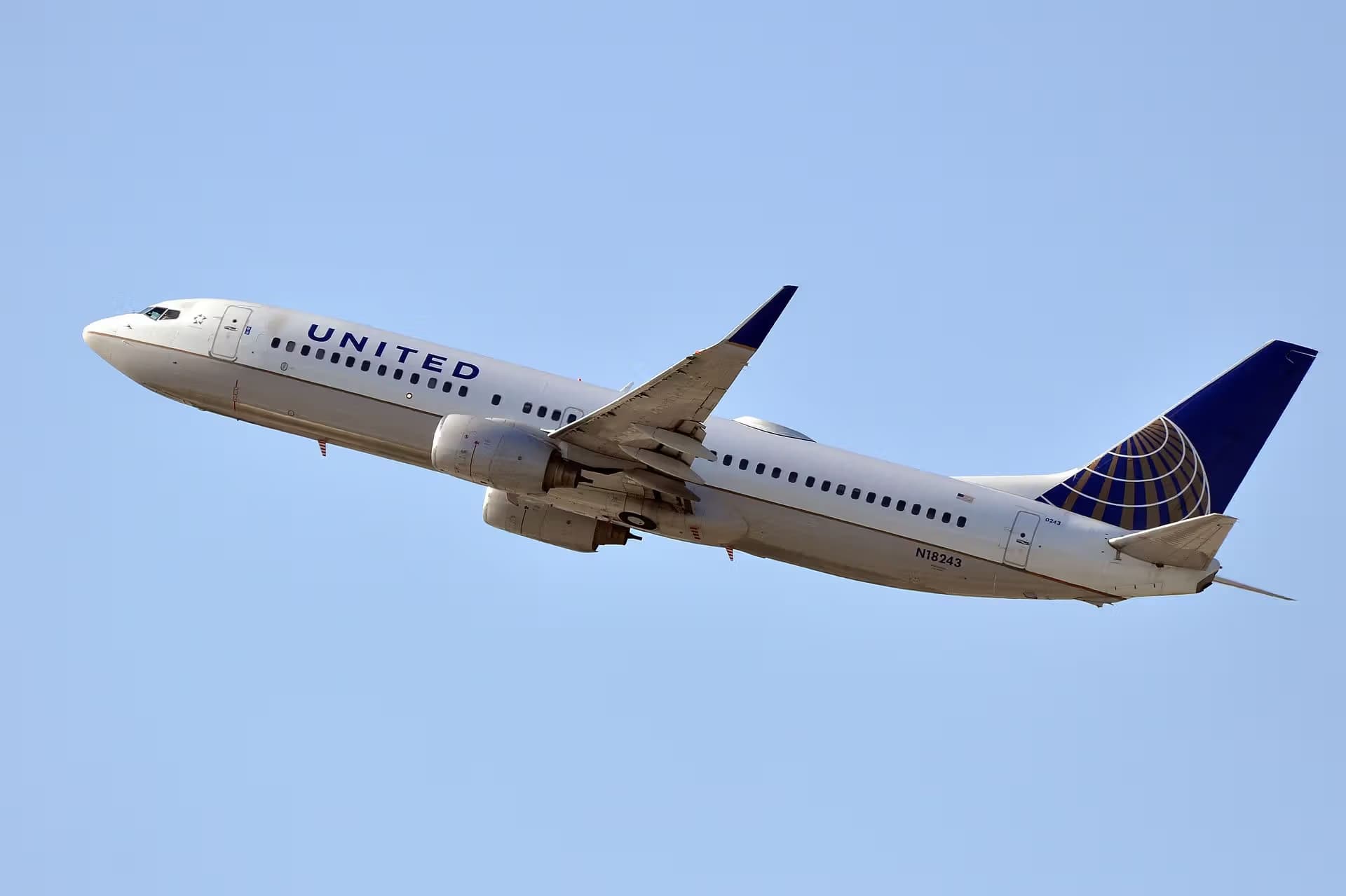 N18243 — Boeing