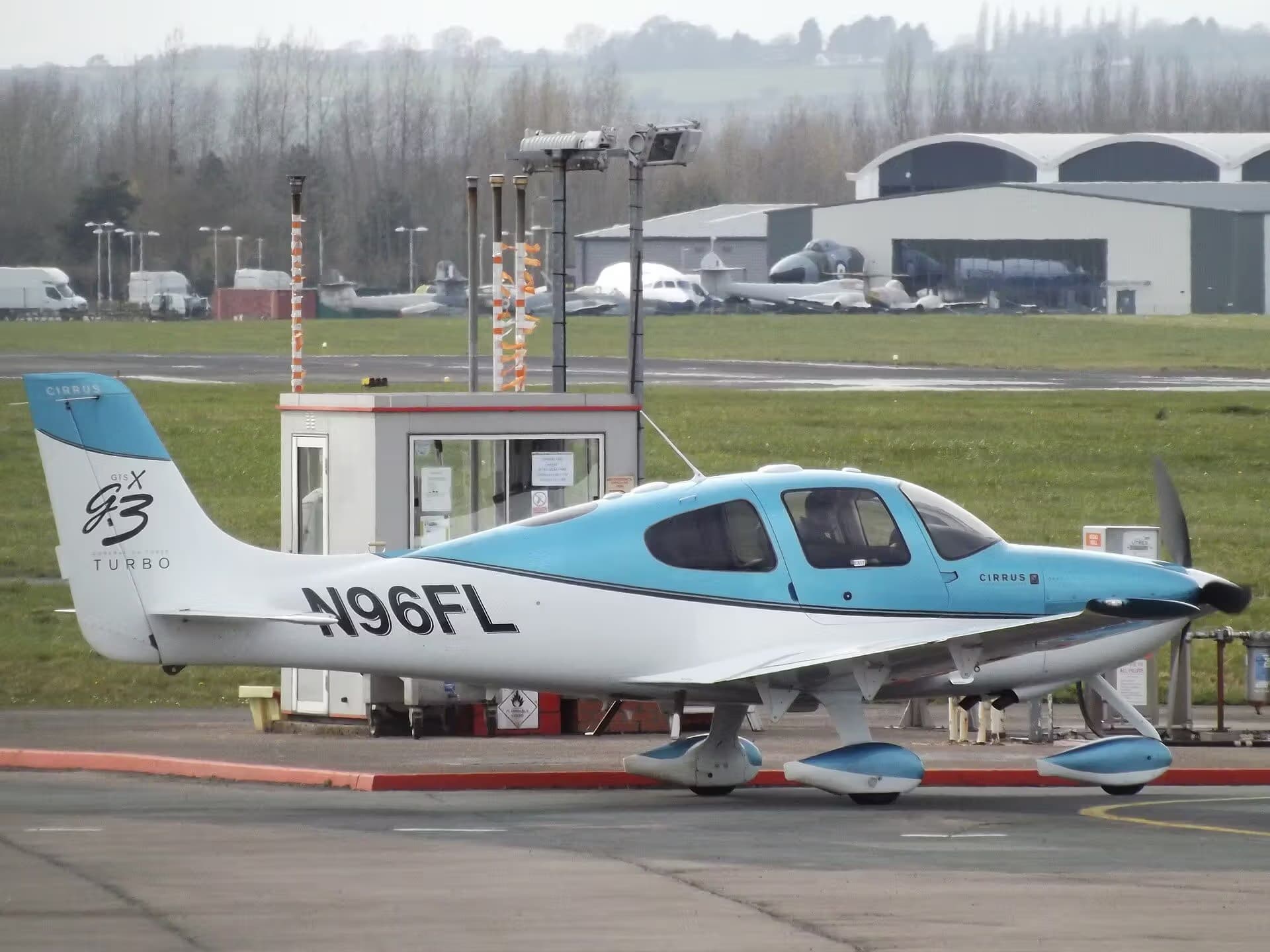 N96FL — Cirrus