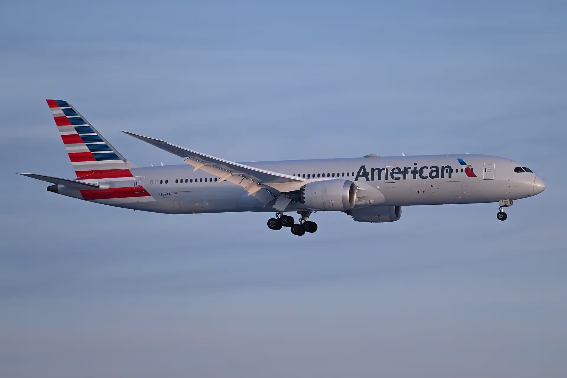 N838AA — Boeing