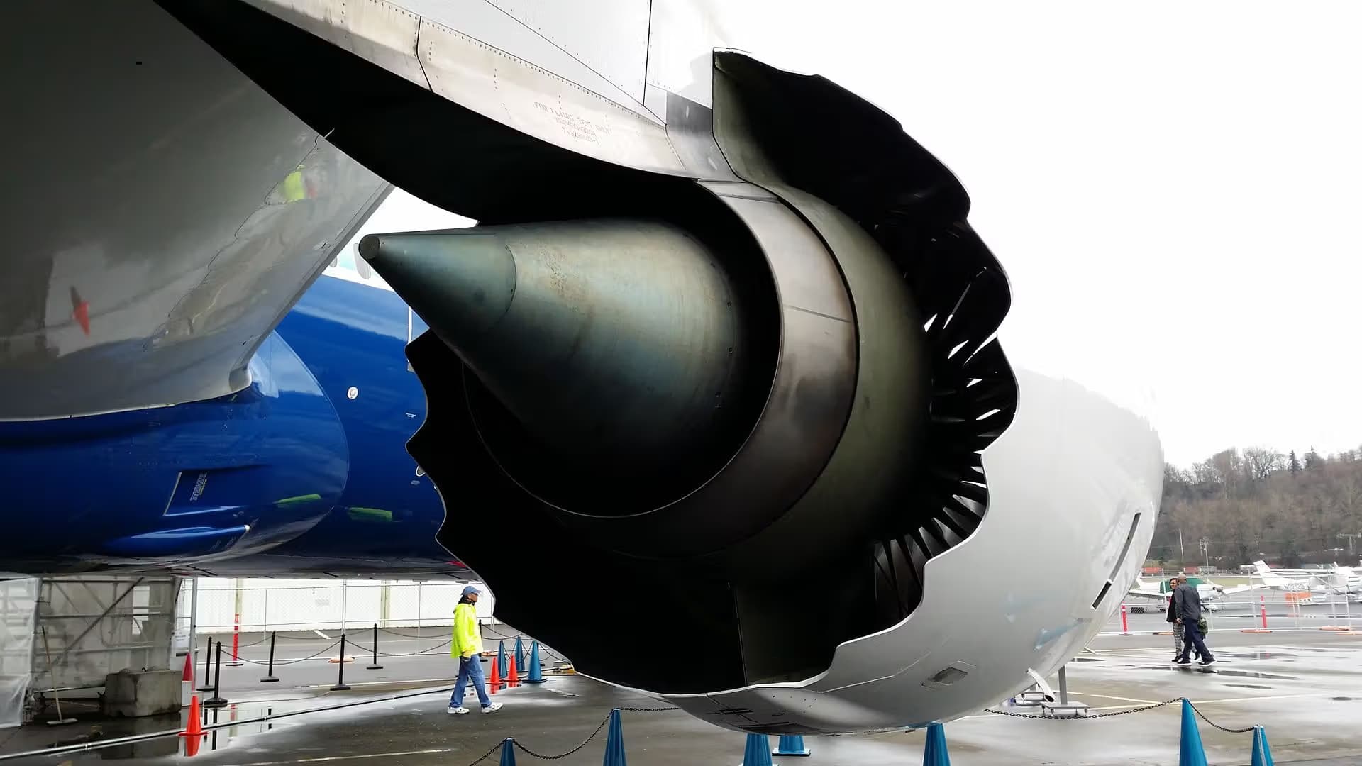 N787BX — Aircraft
