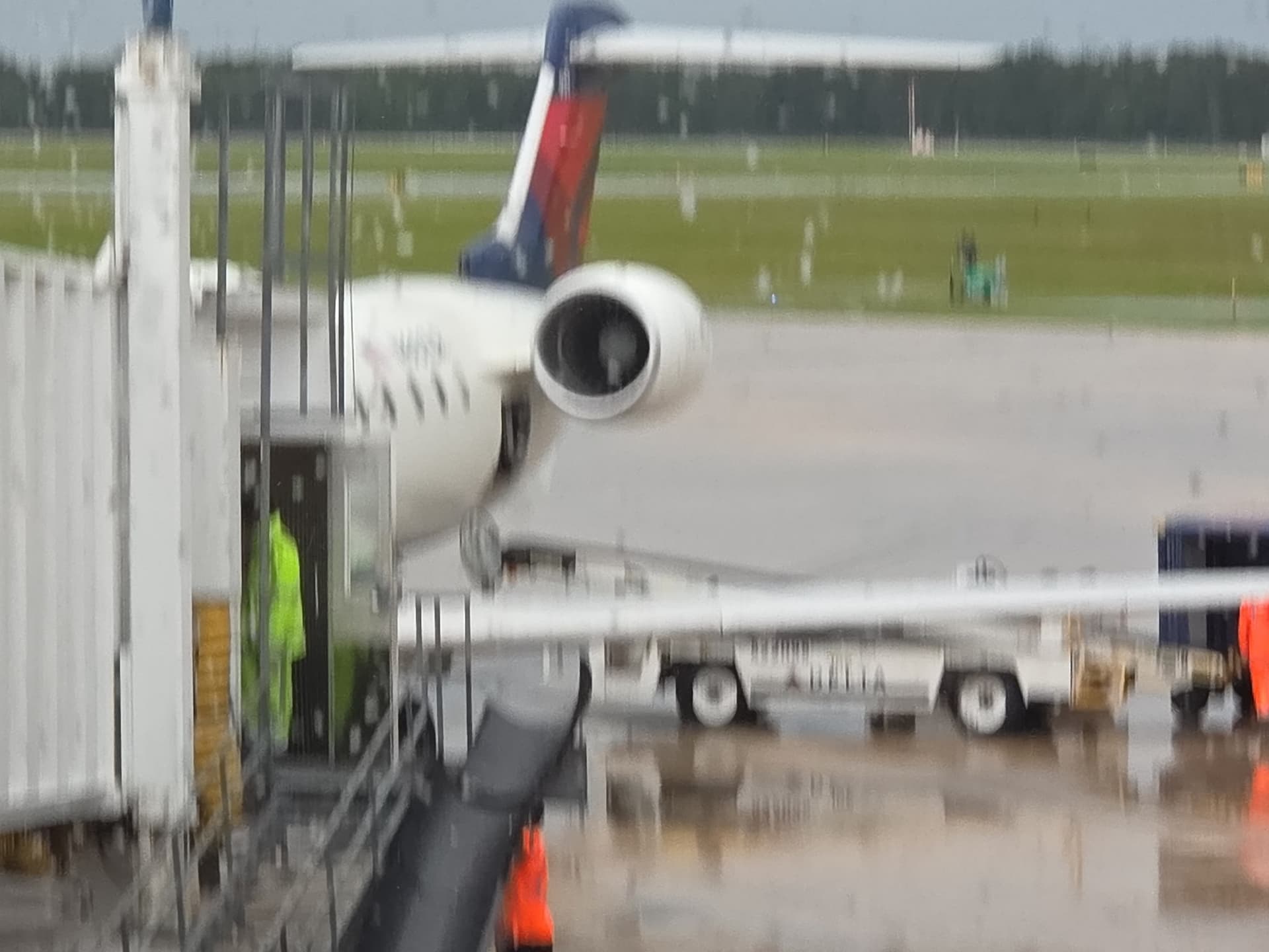N601LR — 2007 Bombardier CL-600-2D24