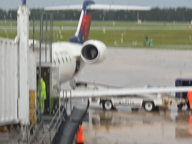 N601LR — 2007 Bombardier CL-600-2D24