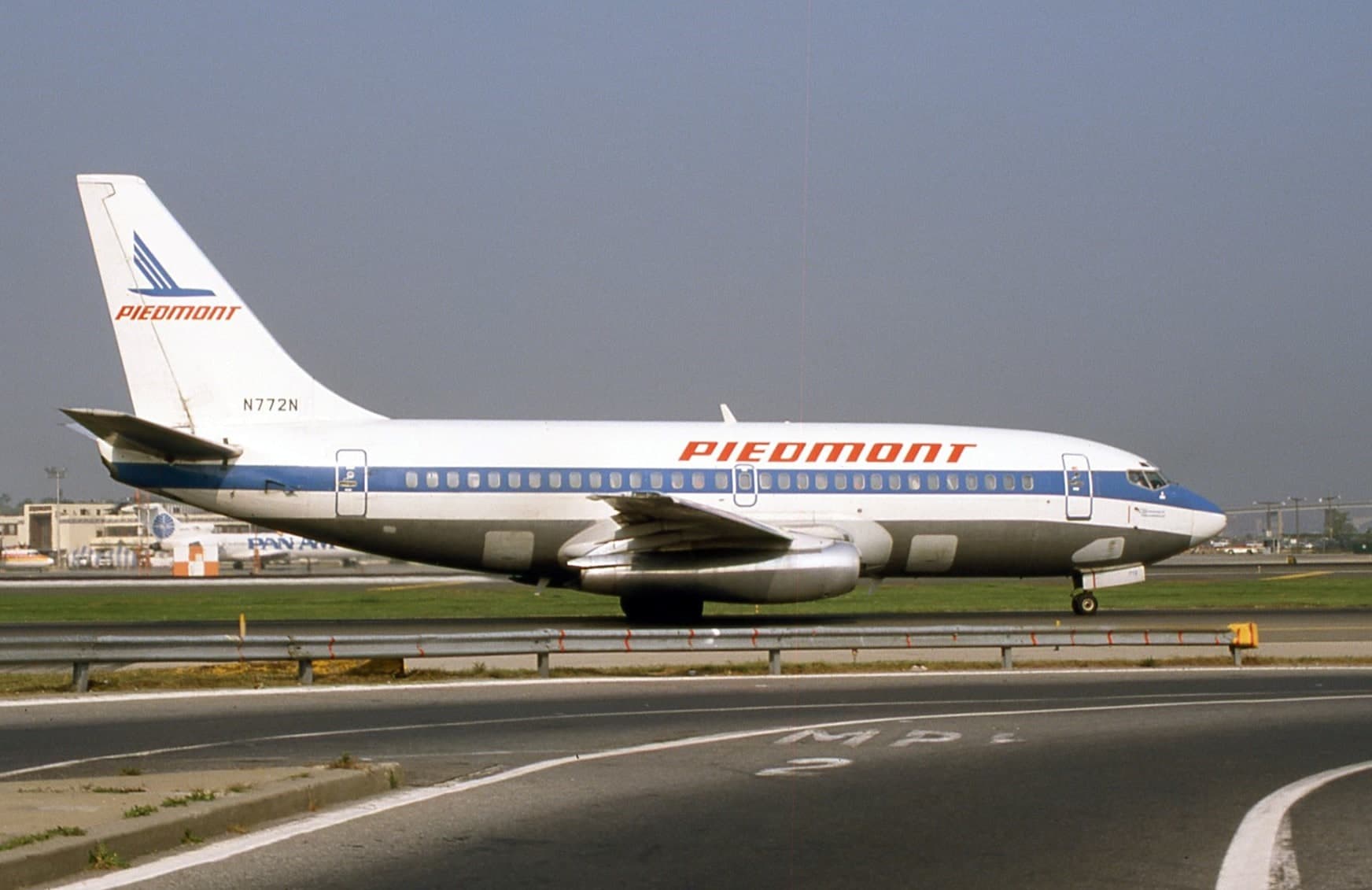 N772N — Boeing