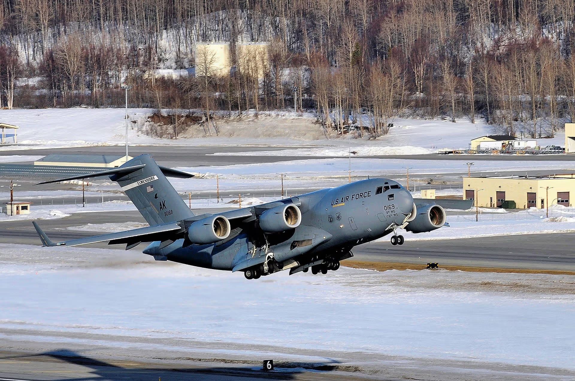 Unidentified — Boeing