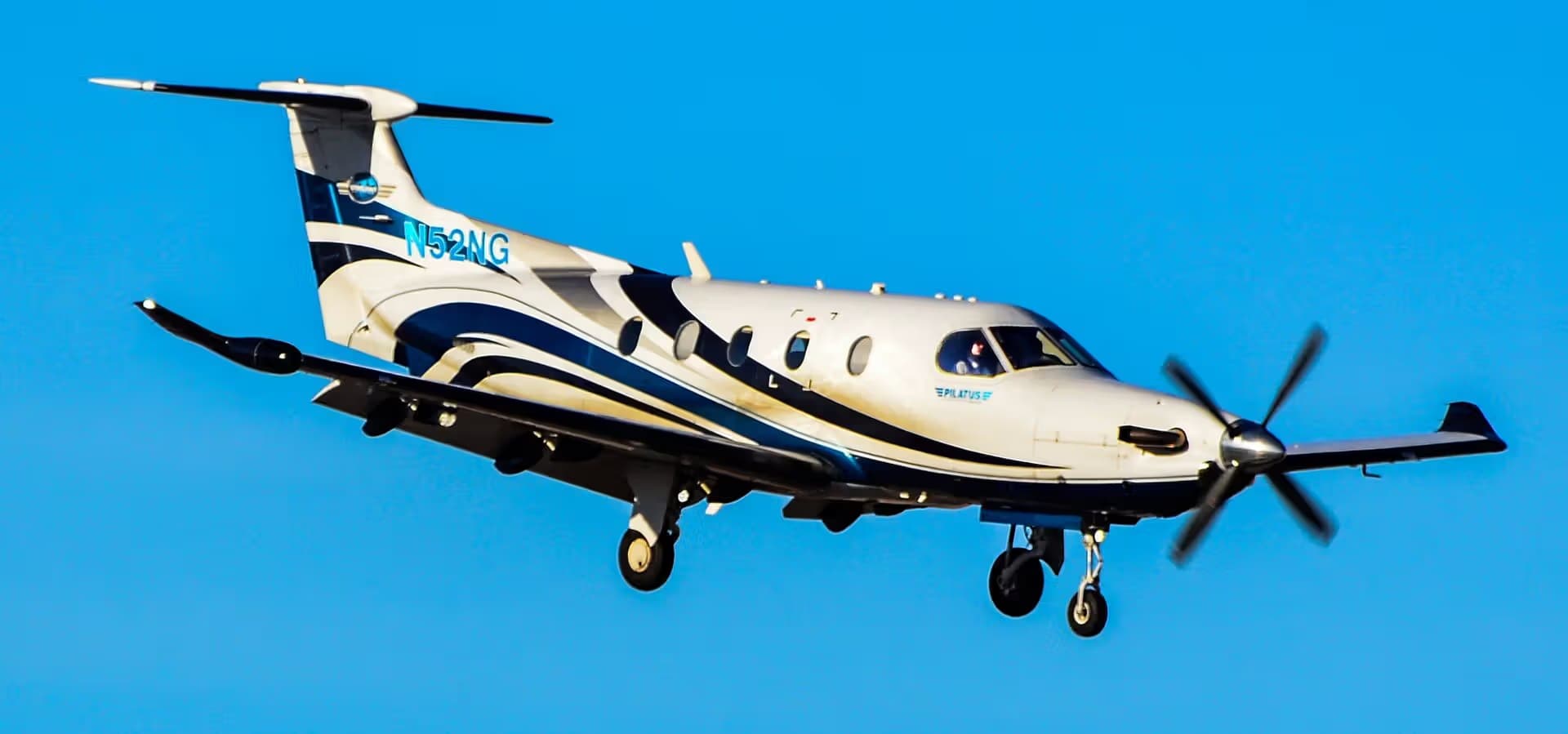 N52NG — Pilatus