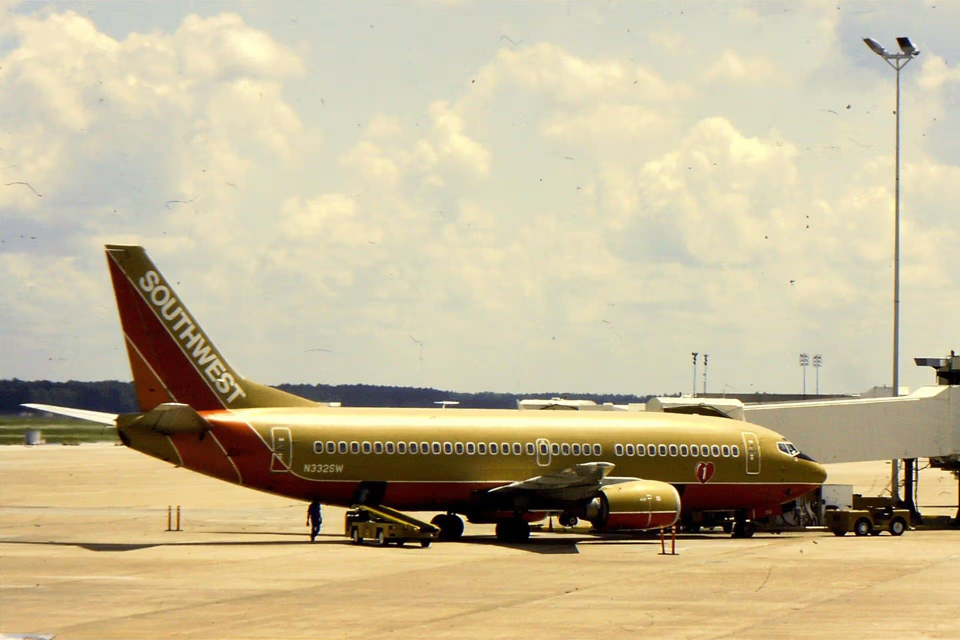 N332SW — Boeing
