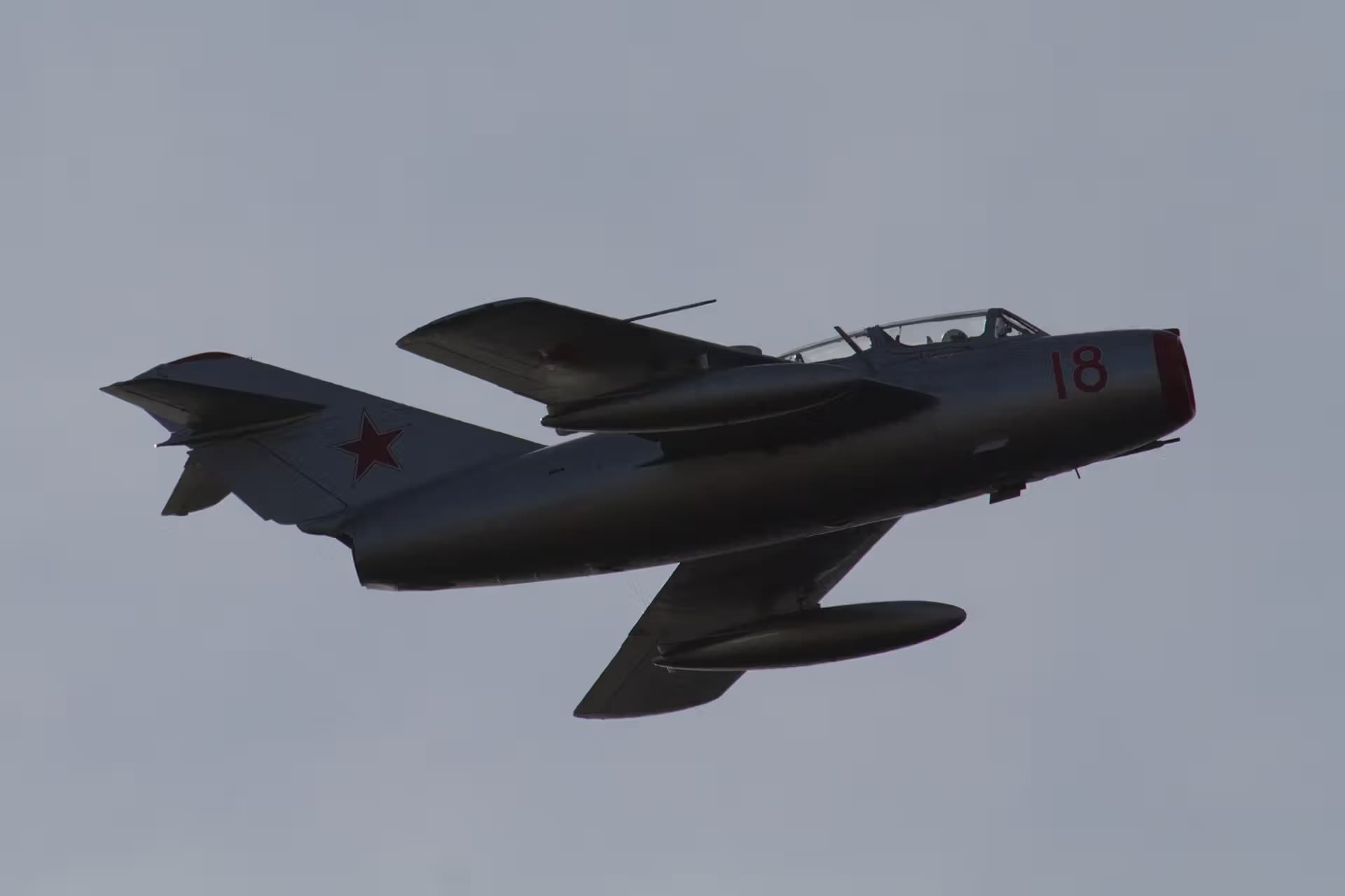 N104CJ — Warbird