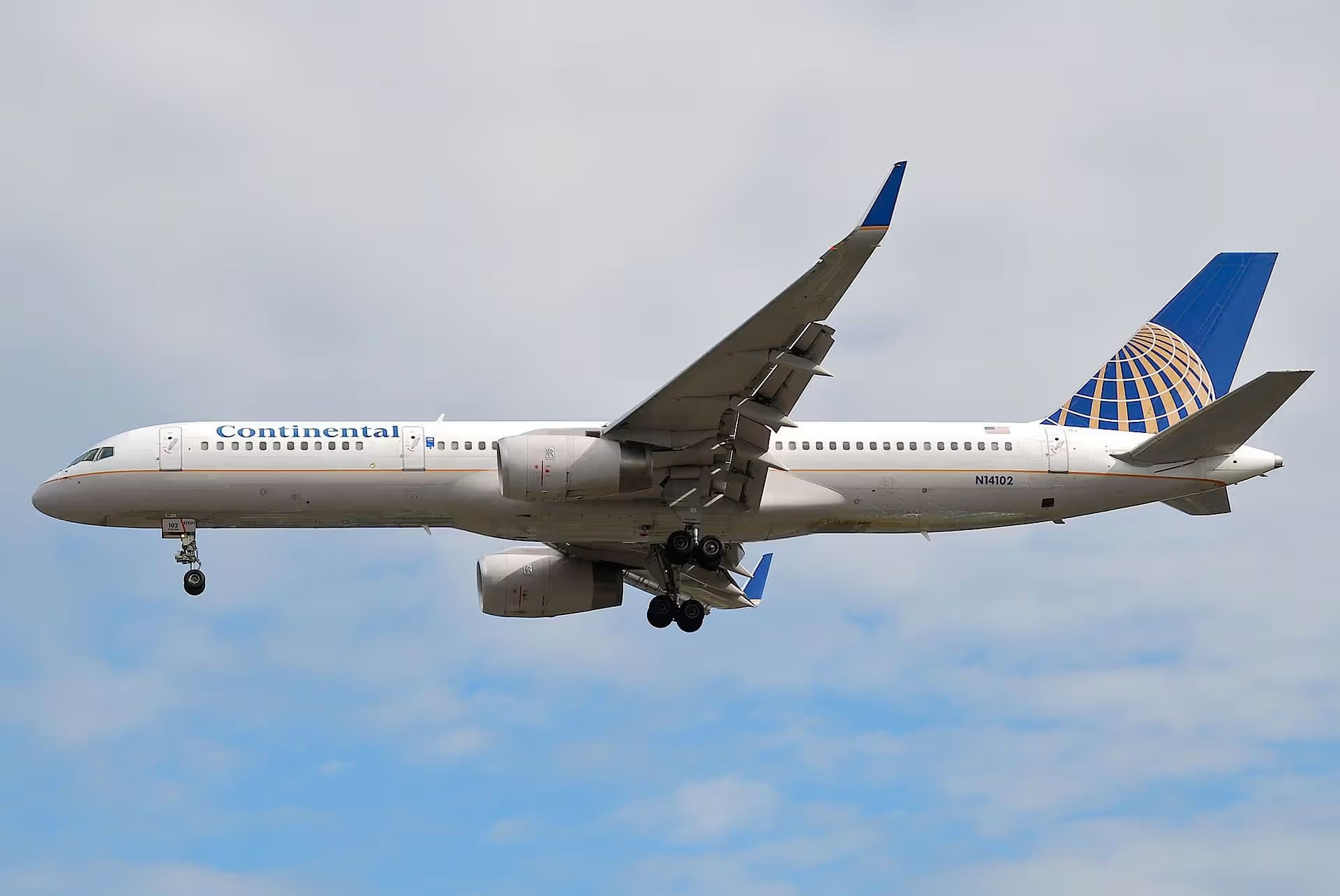 N14102 — Boeing