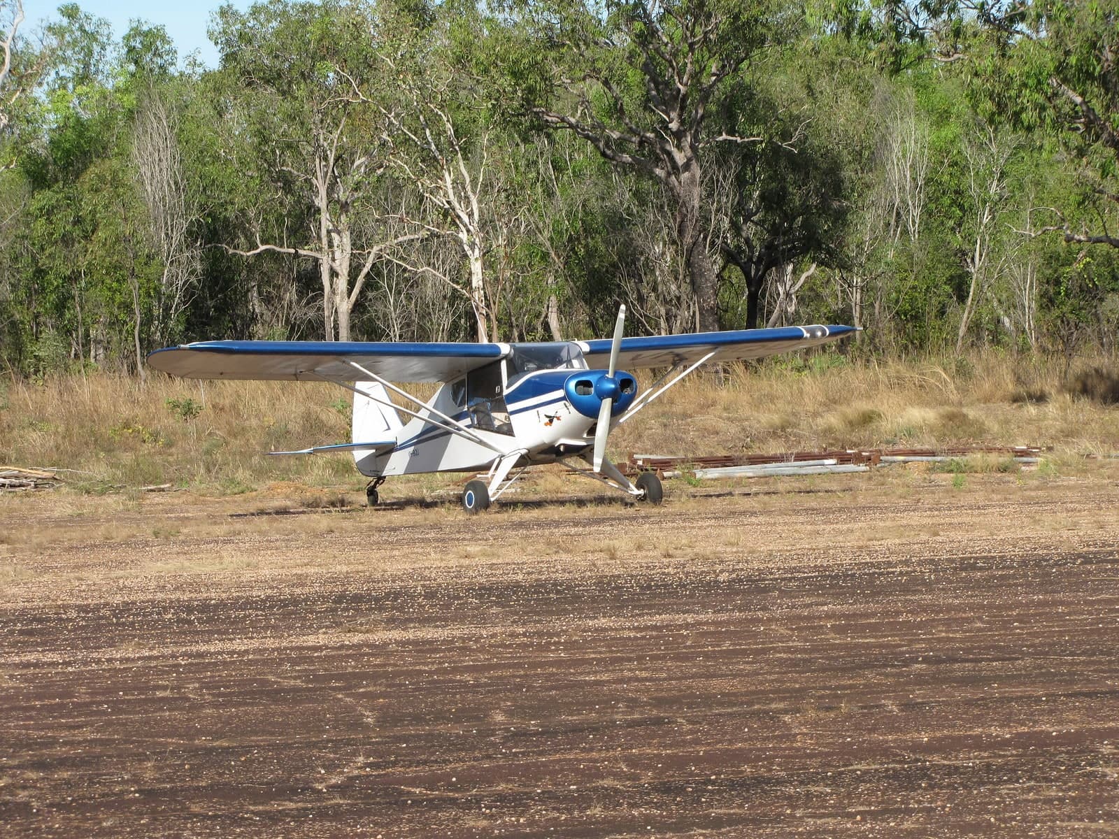 VH-BQU — Single-engine aircraft