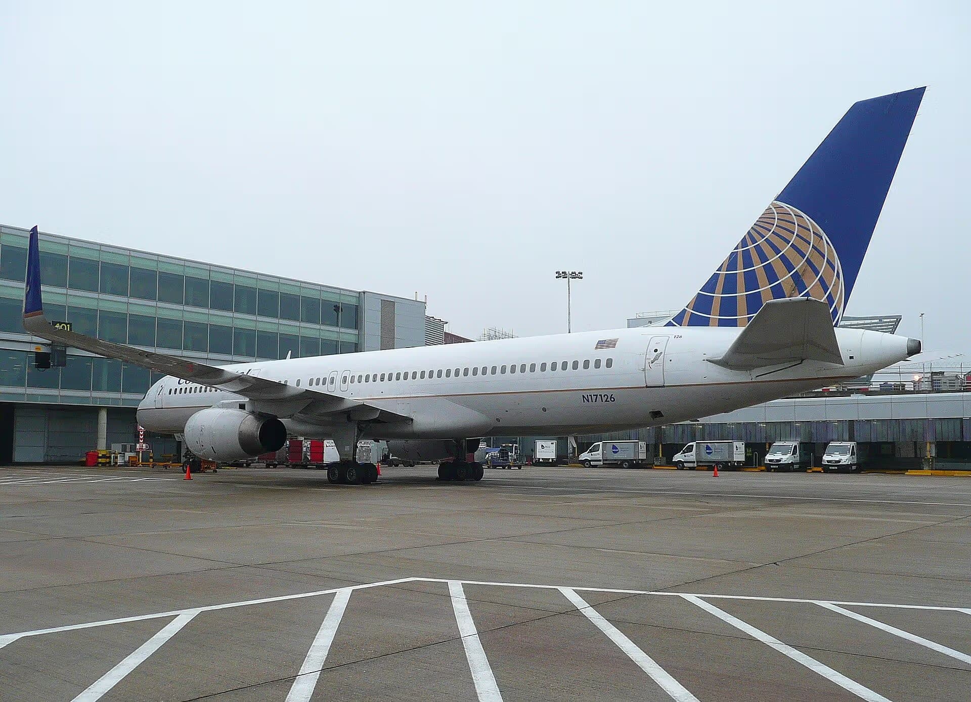N17126 — Twin-engine aircraft