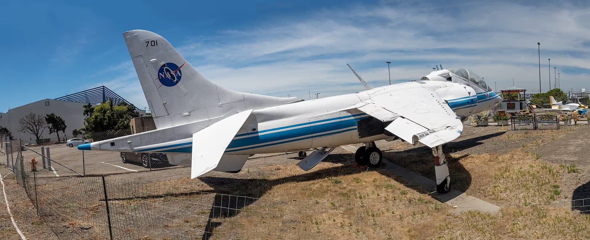Unidentified — Lockheed