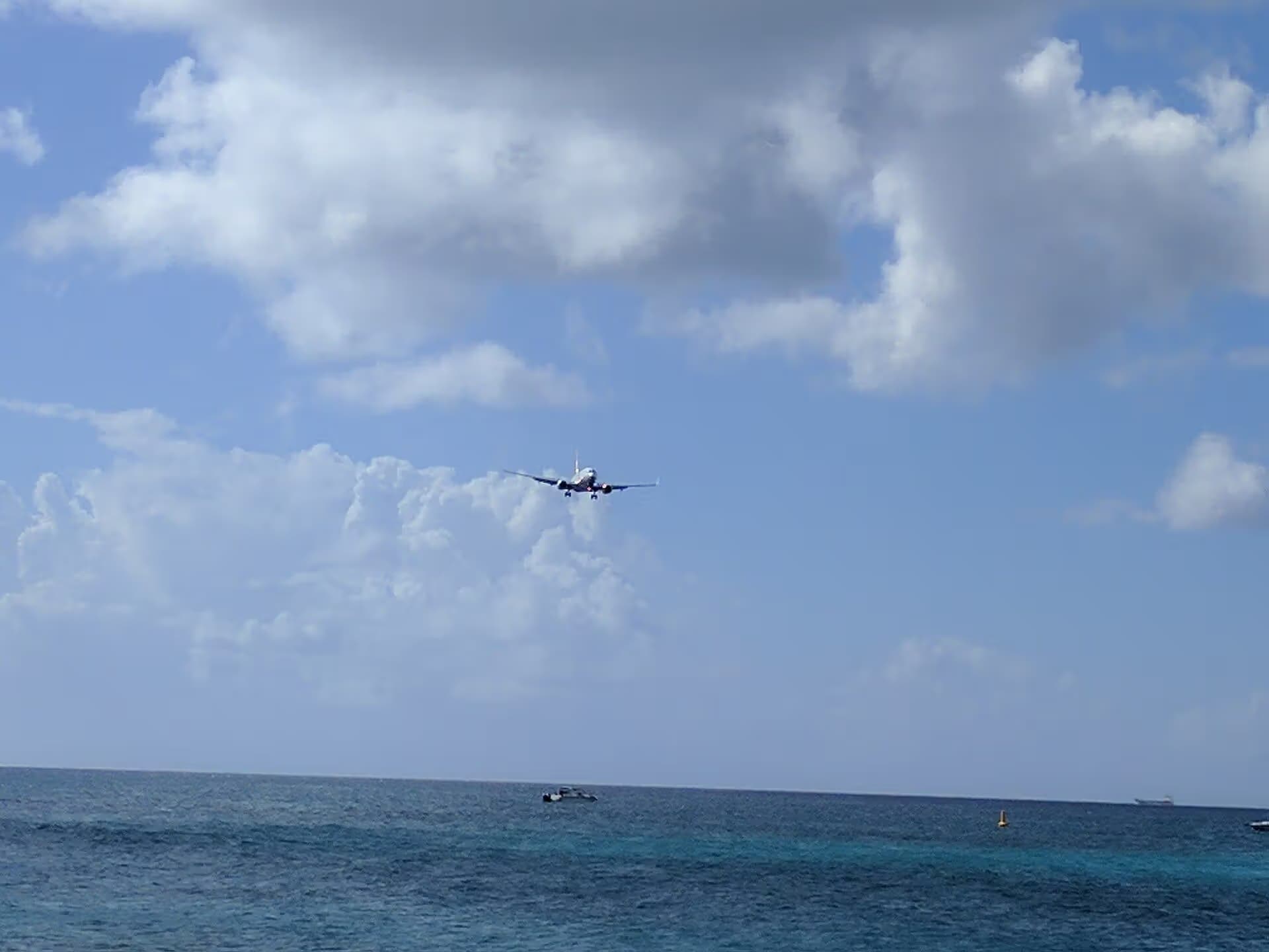 N17753 — Twin-engine aircraft