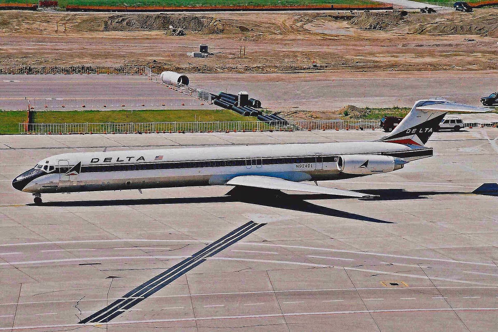 N924DL — Aircraft