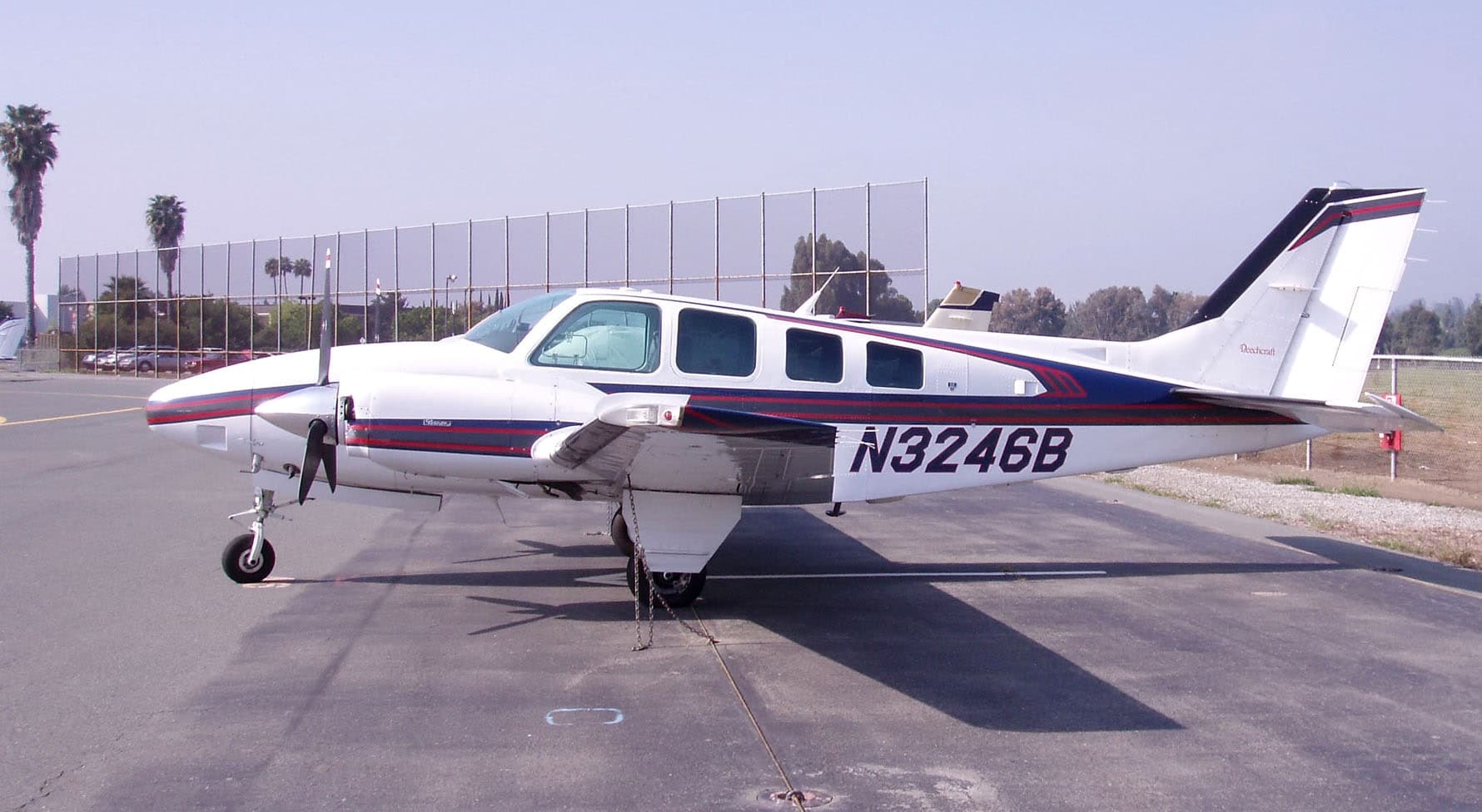 N3246B — Beechcraft