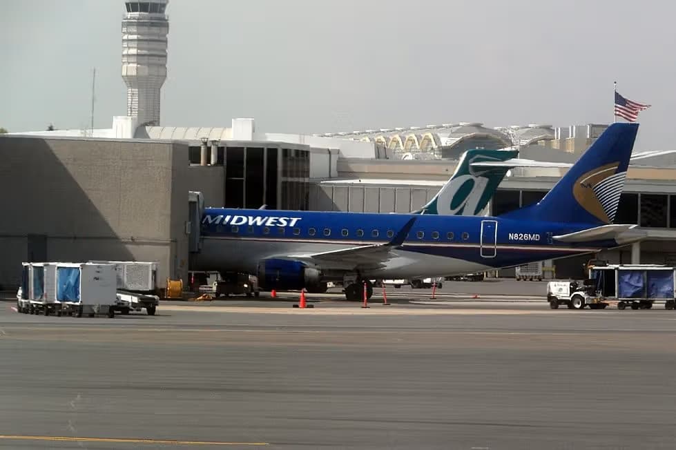 N826MD — Embraer