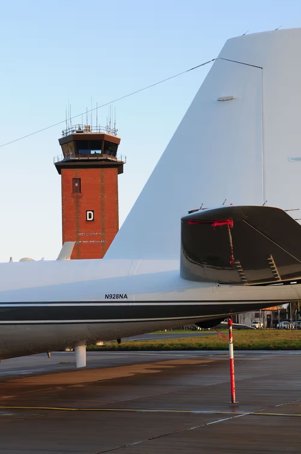 N928NA — Business jet