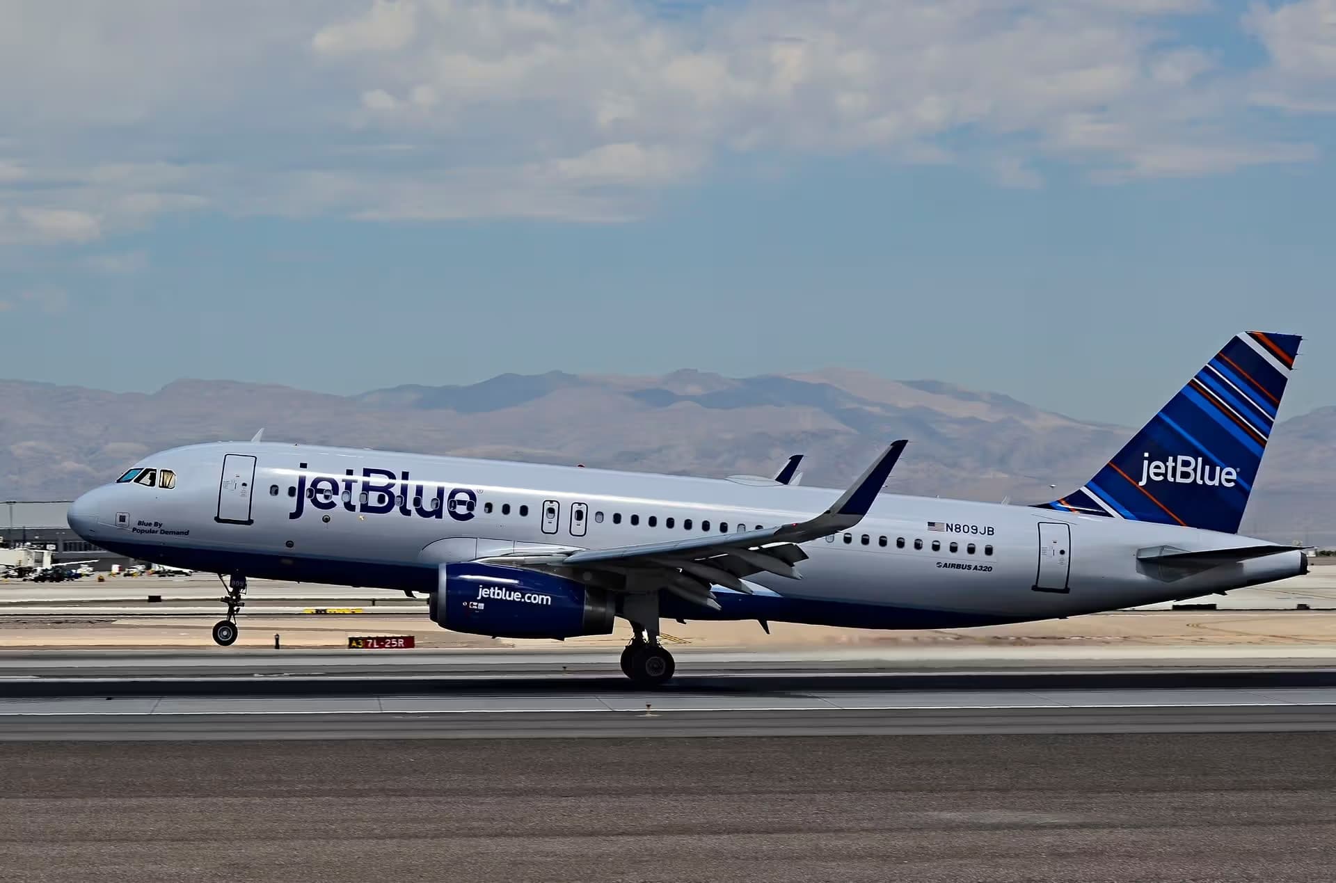 N809JB — Airbus