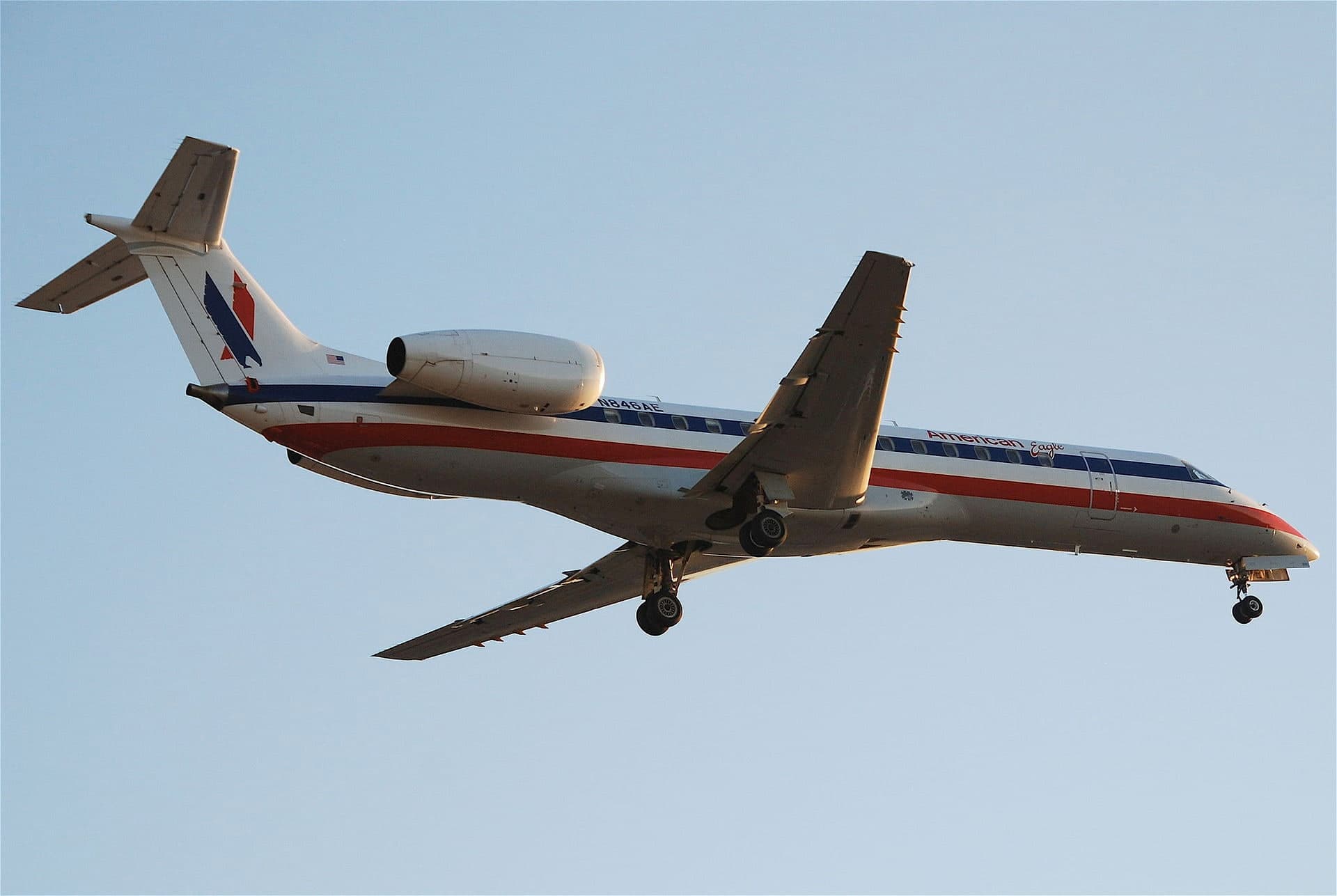 N846AE — Embraer