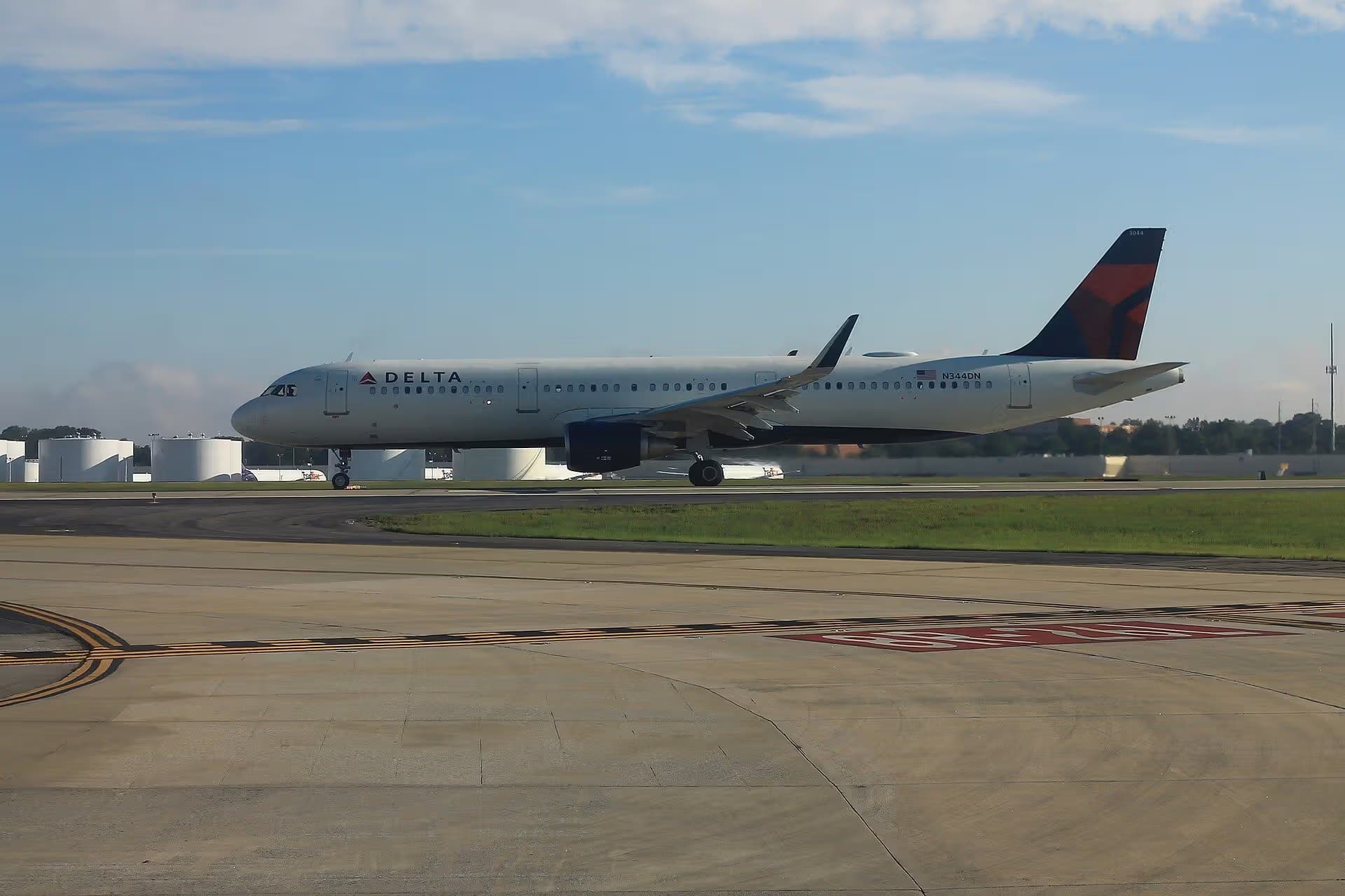 N344DN — Airbus