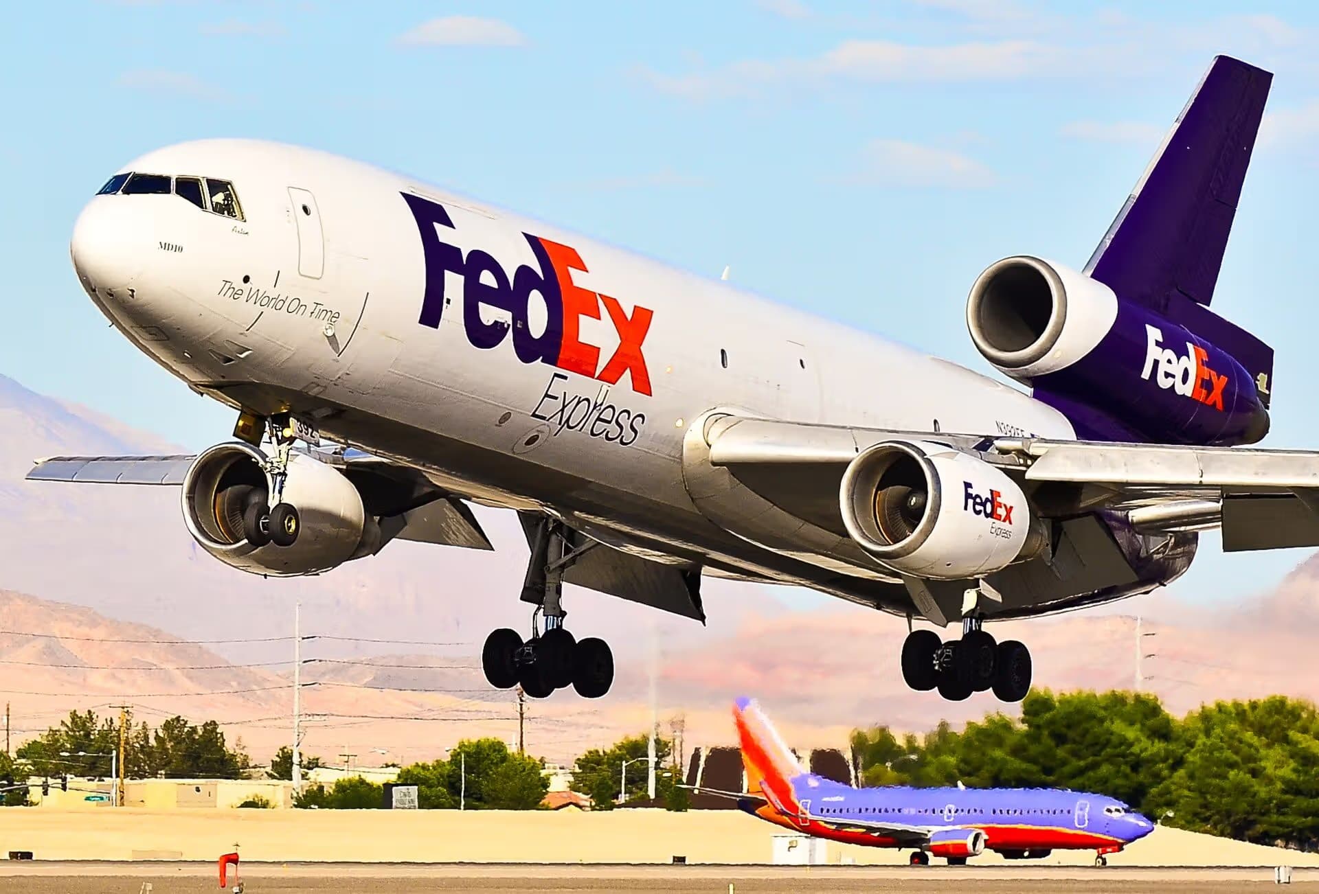 N392FE — Aircraft