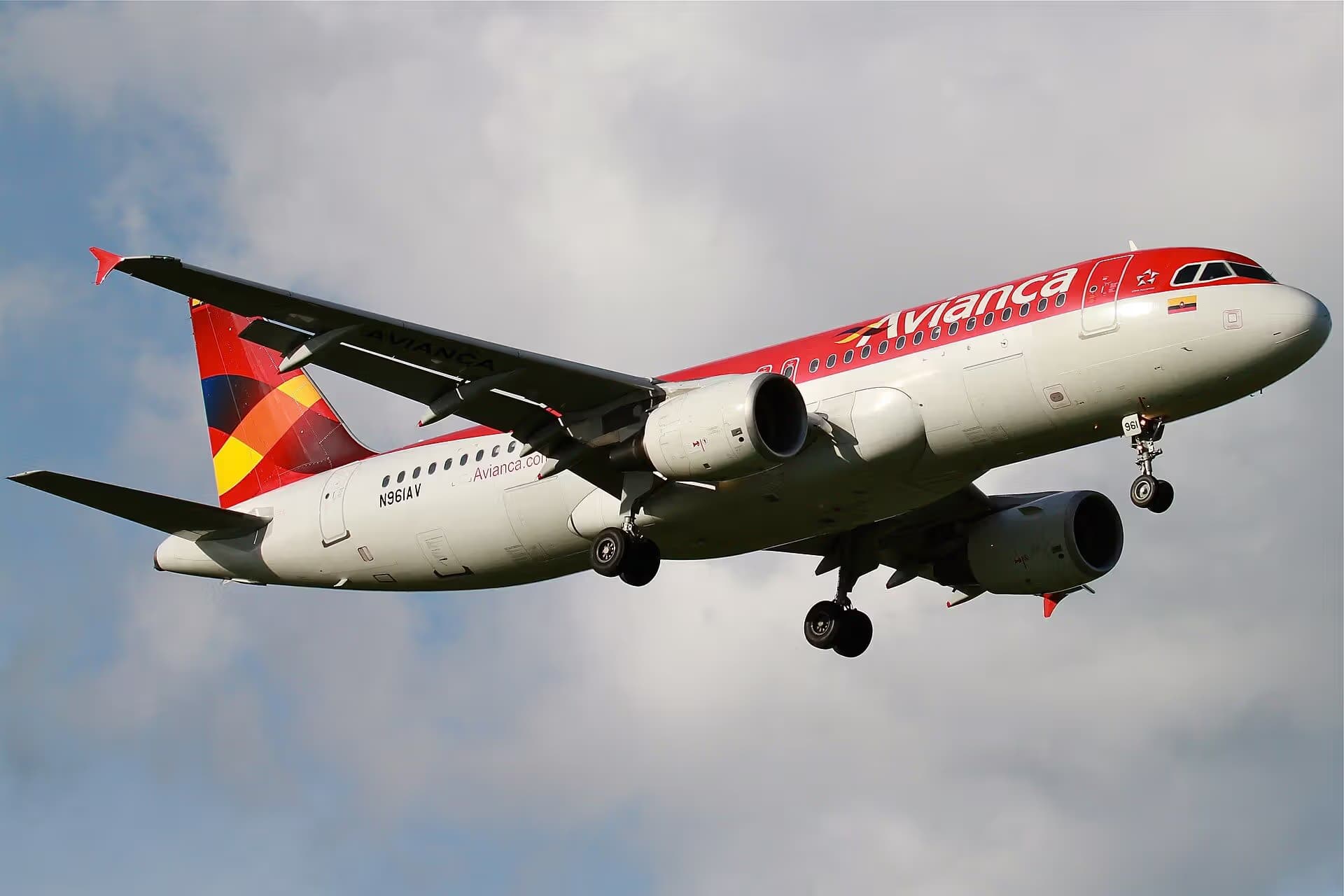 N961AV — Airbus