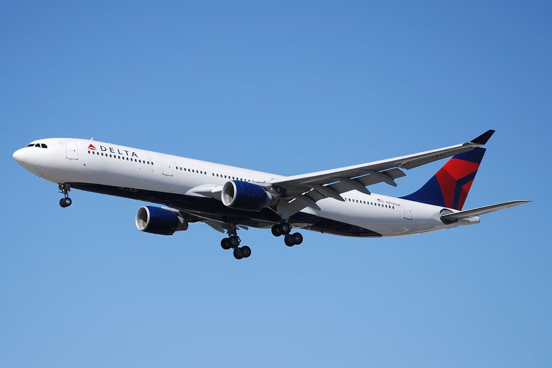 N812NW — Airbus