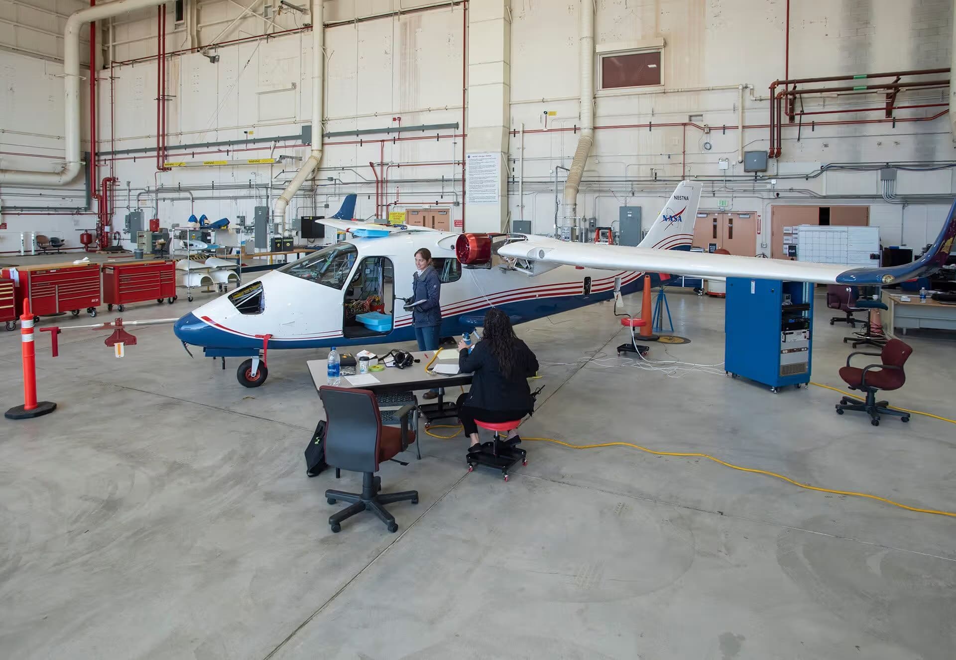 N857NA — Twin-engine aircraft