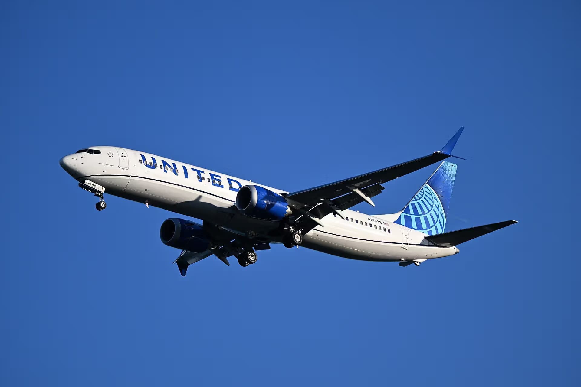 N27539 — Boeing