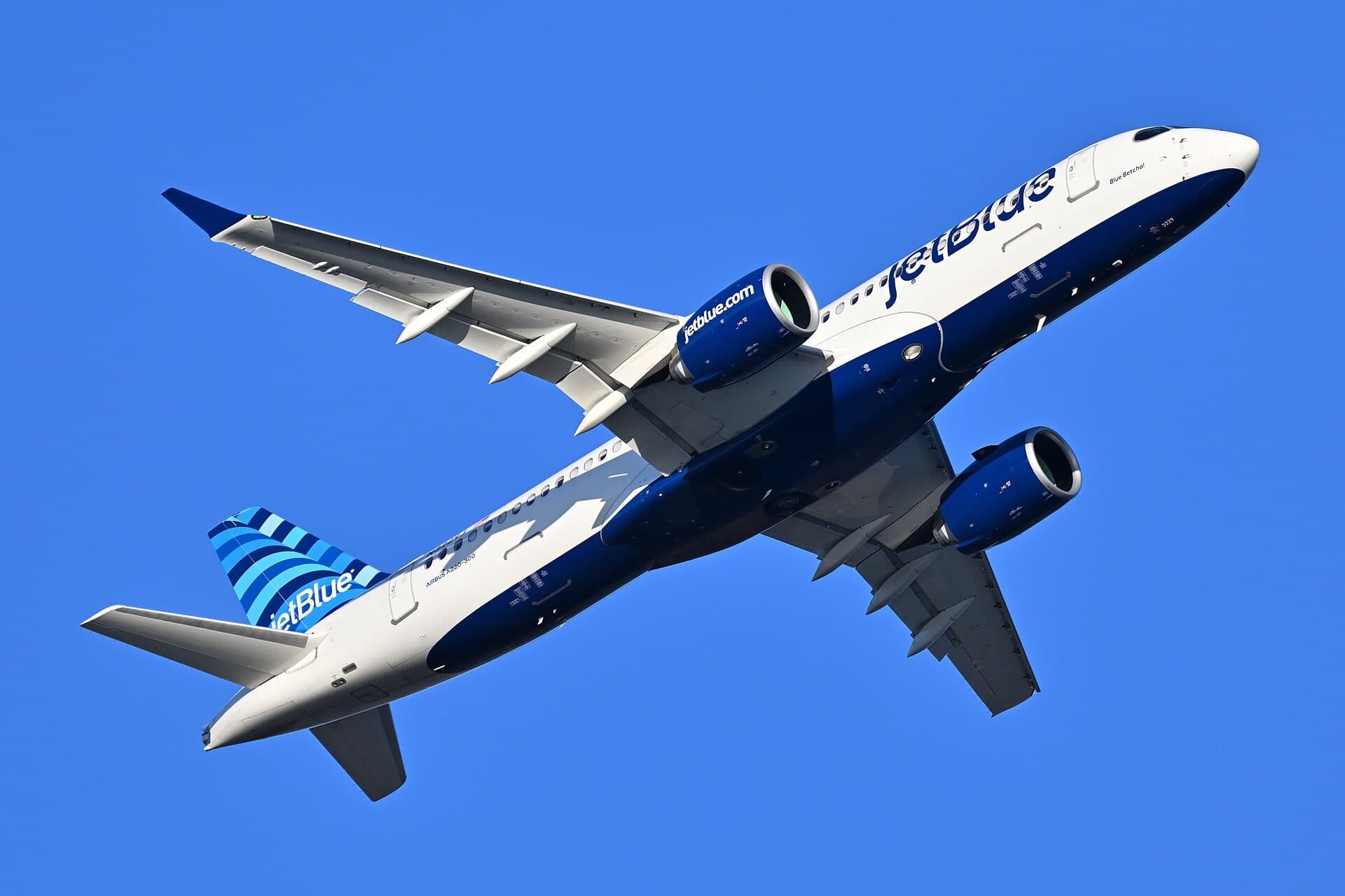 N3229J — Airbus