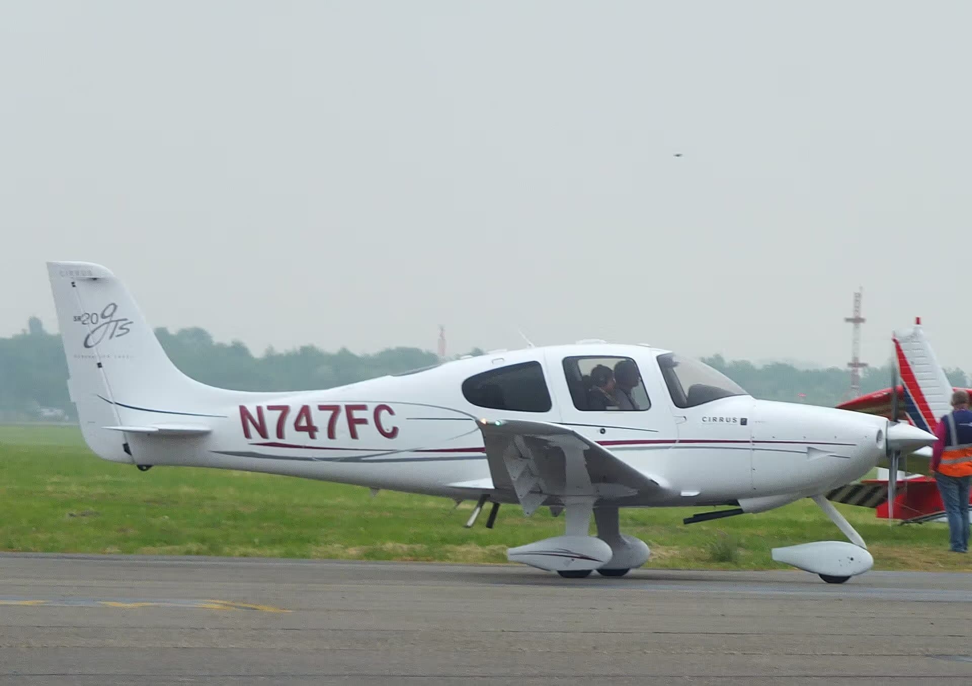 N747FC — Cirrus