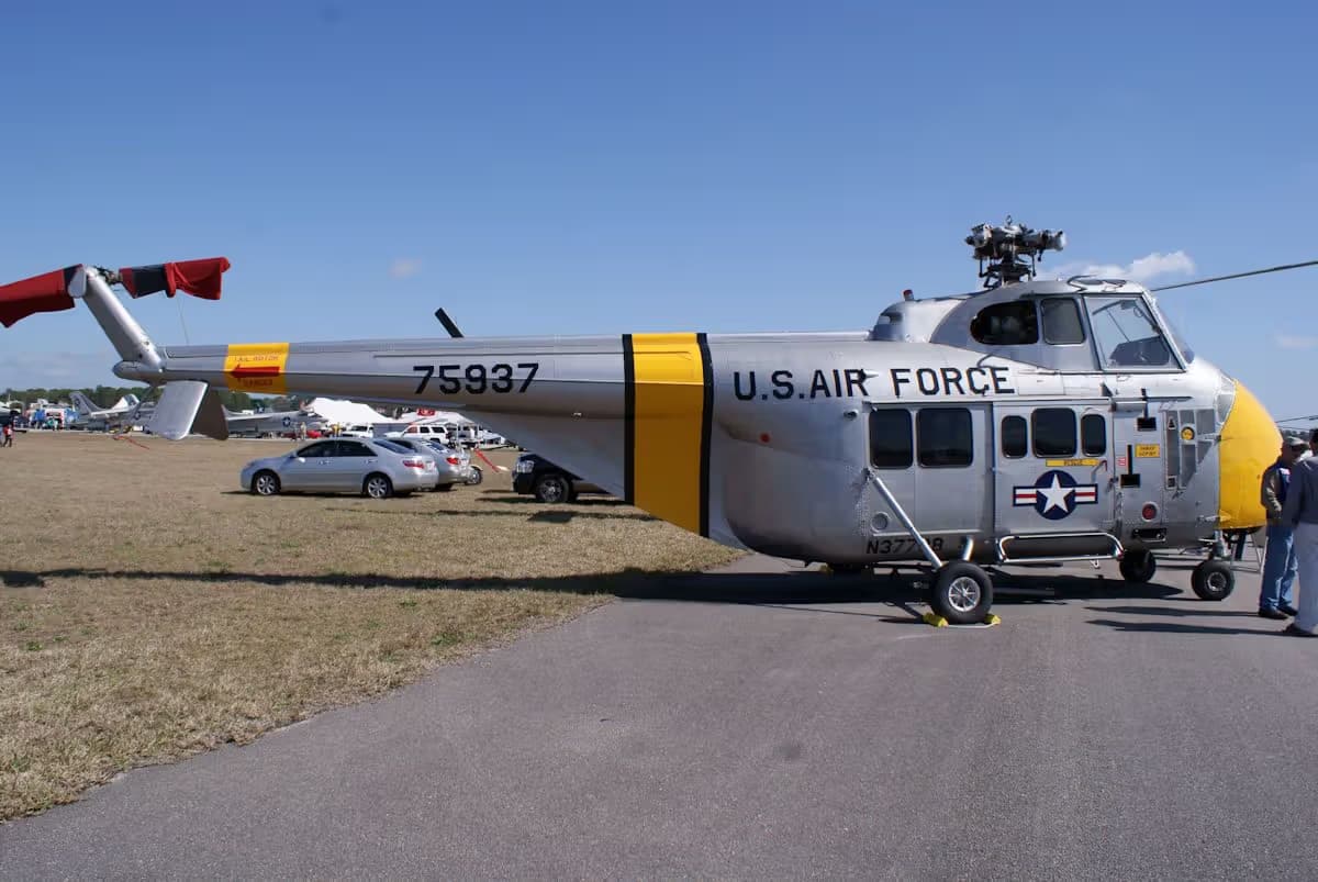Unidentified — Helicopter