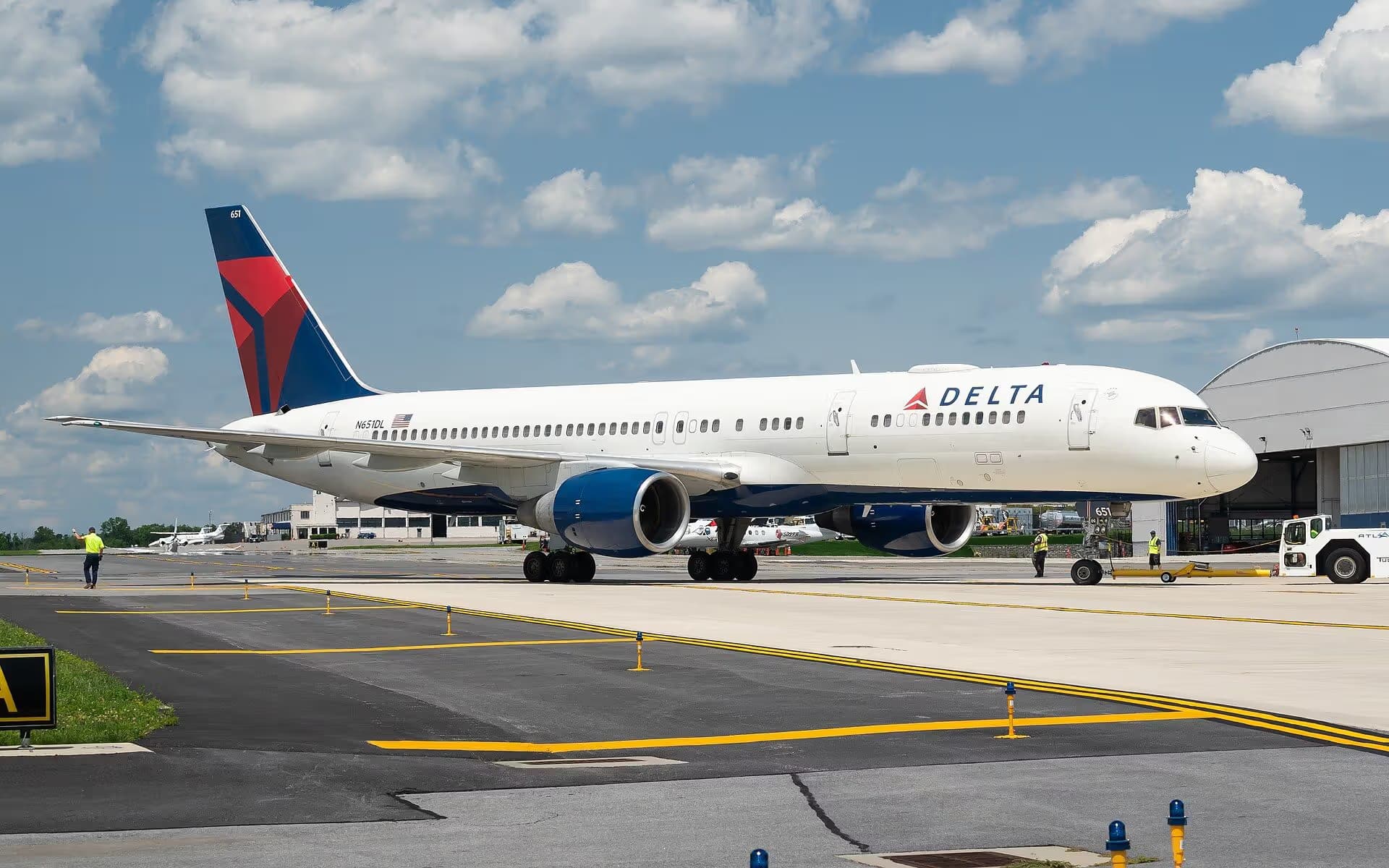 N651DL — Boeing