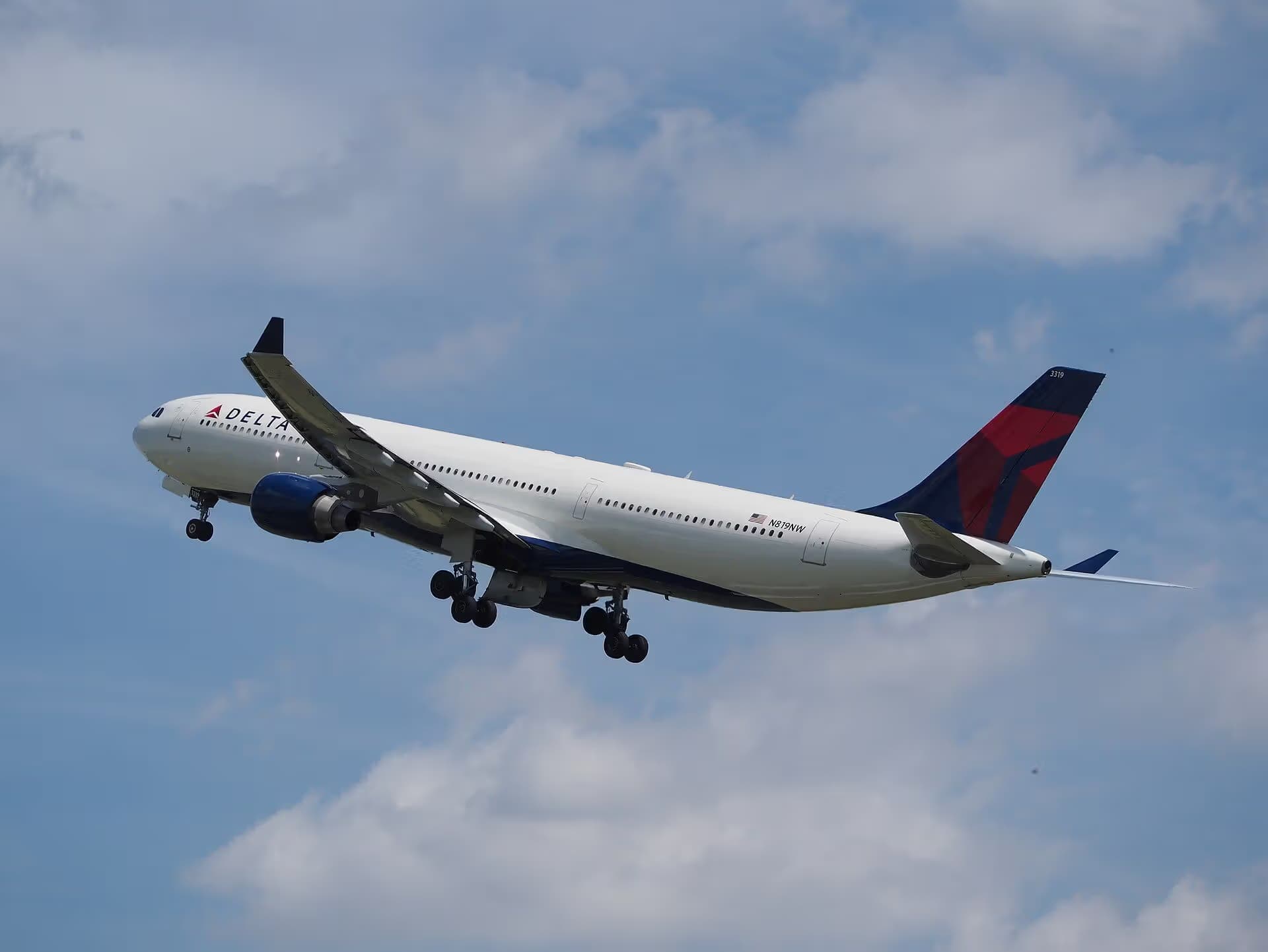 N819NW — Airbus