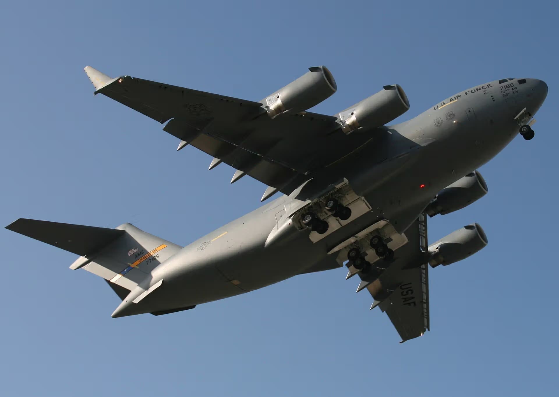 Unidentified — Boeing