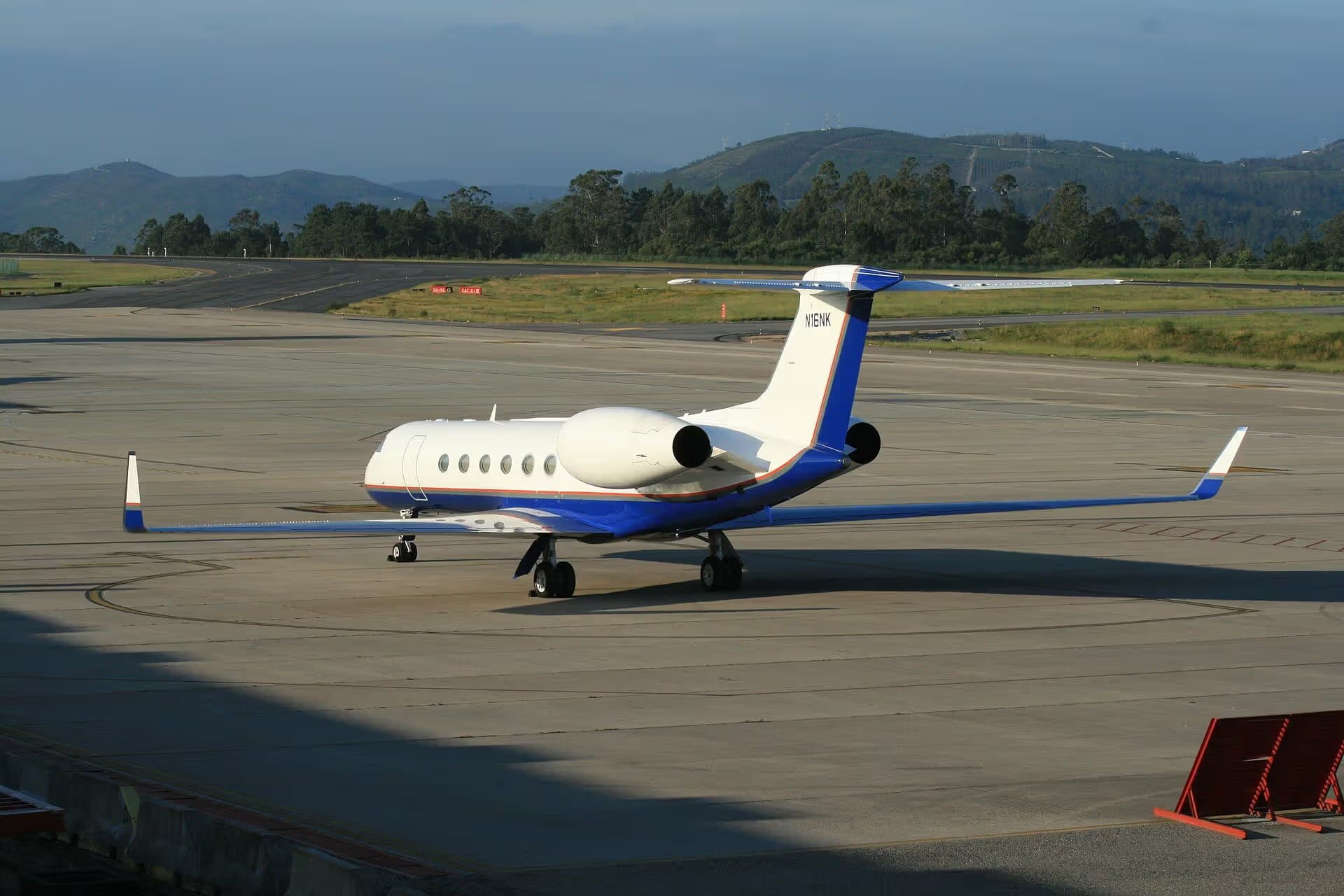 N16NK — Business jet
