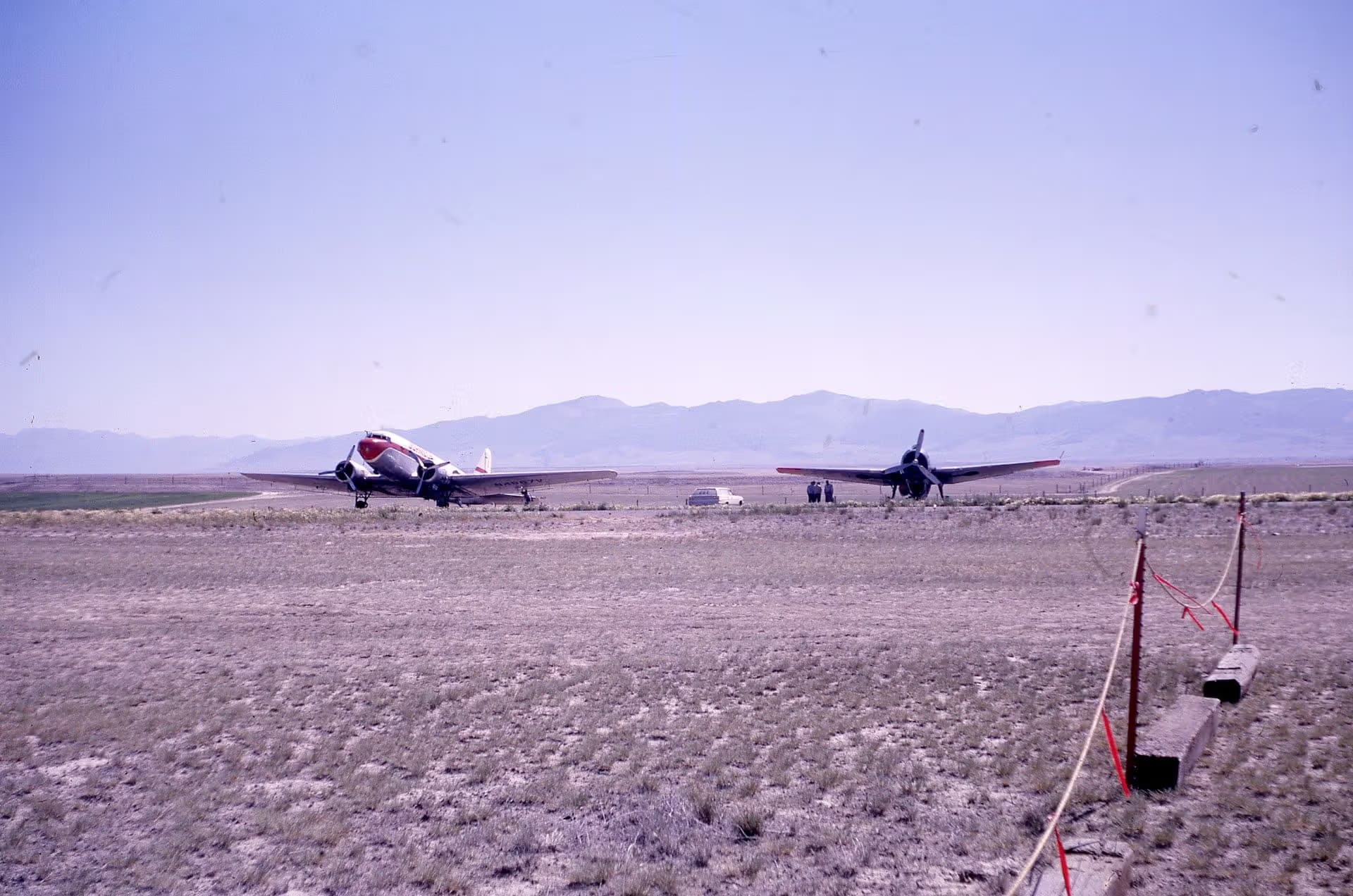 N4867V — Twin-engine aircraft