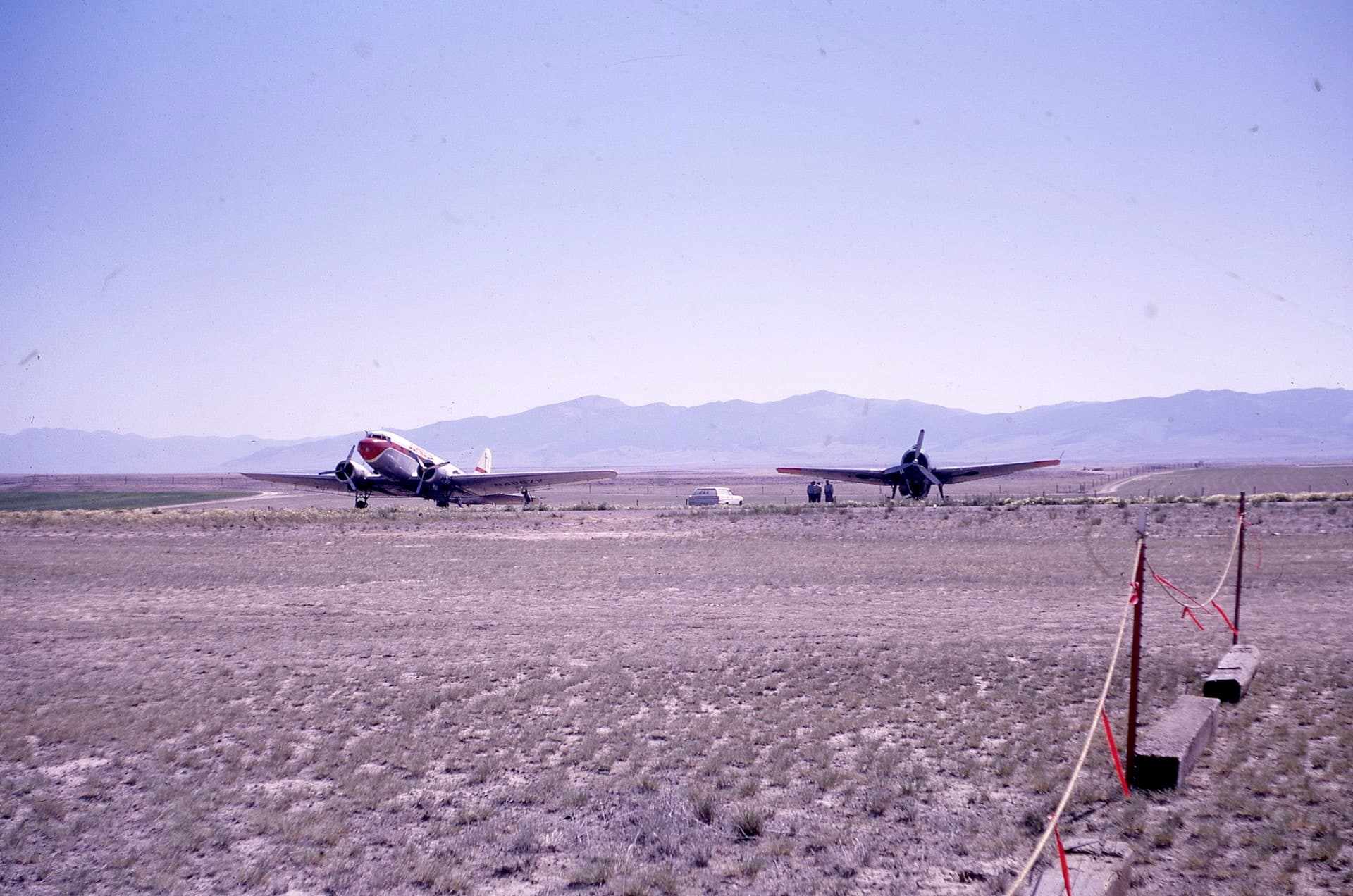 N4867V — Twin-engine aircraft