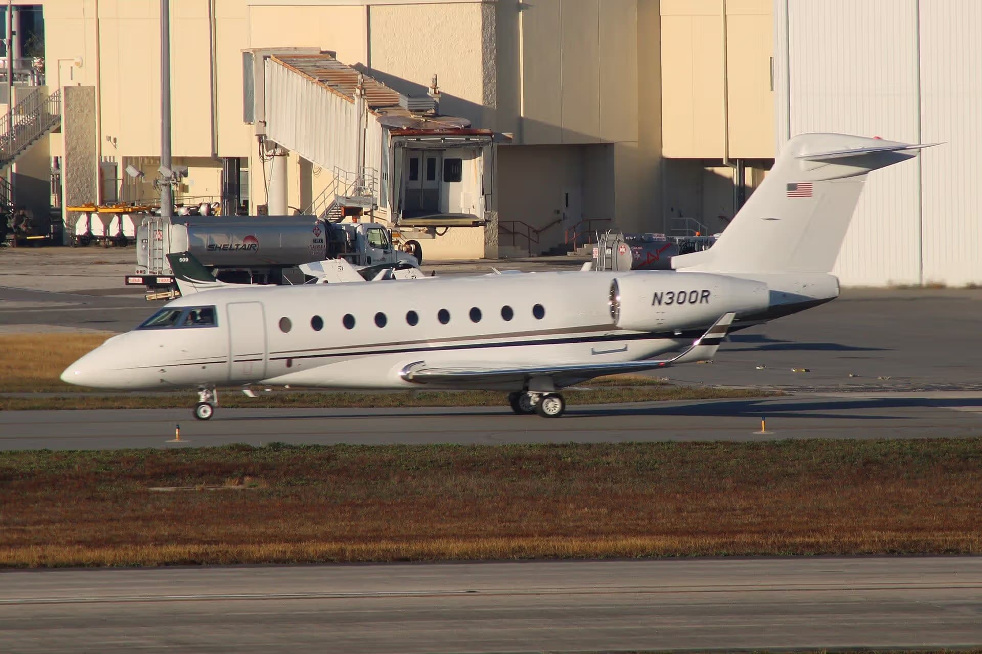 N300R — Gulfstream