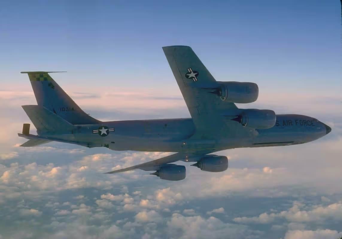 Unidentified — Aircraft