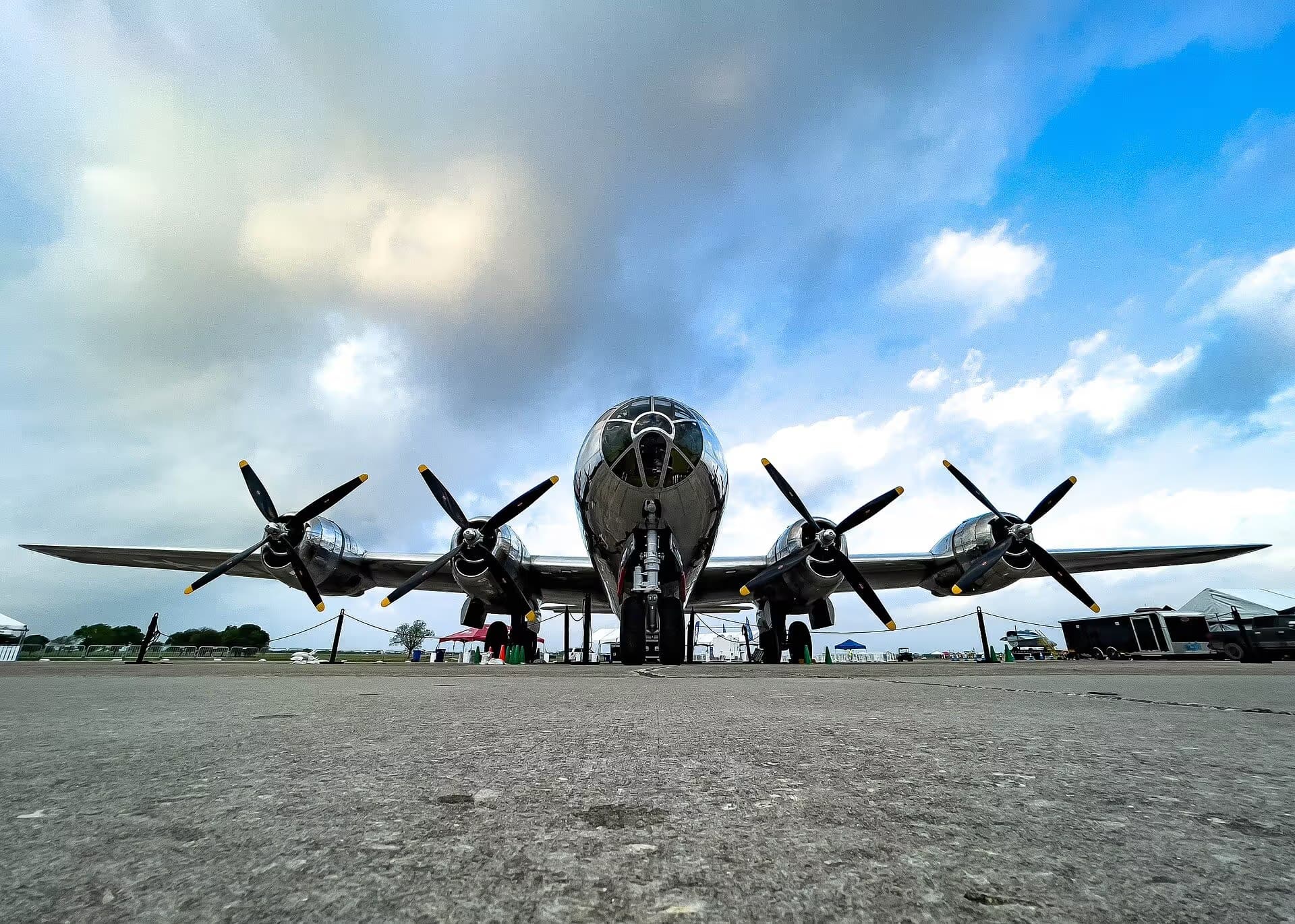 Unidentified — Aircraft