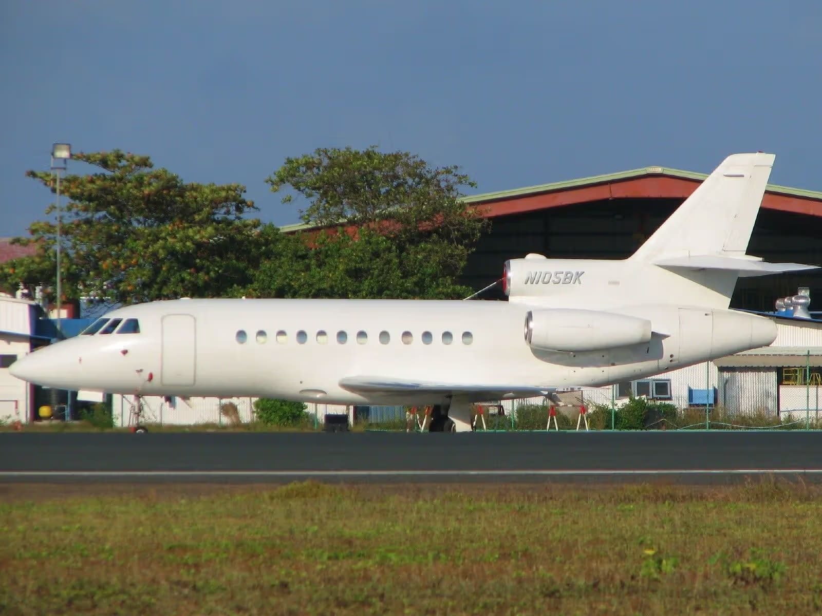N105BK — Business jet
