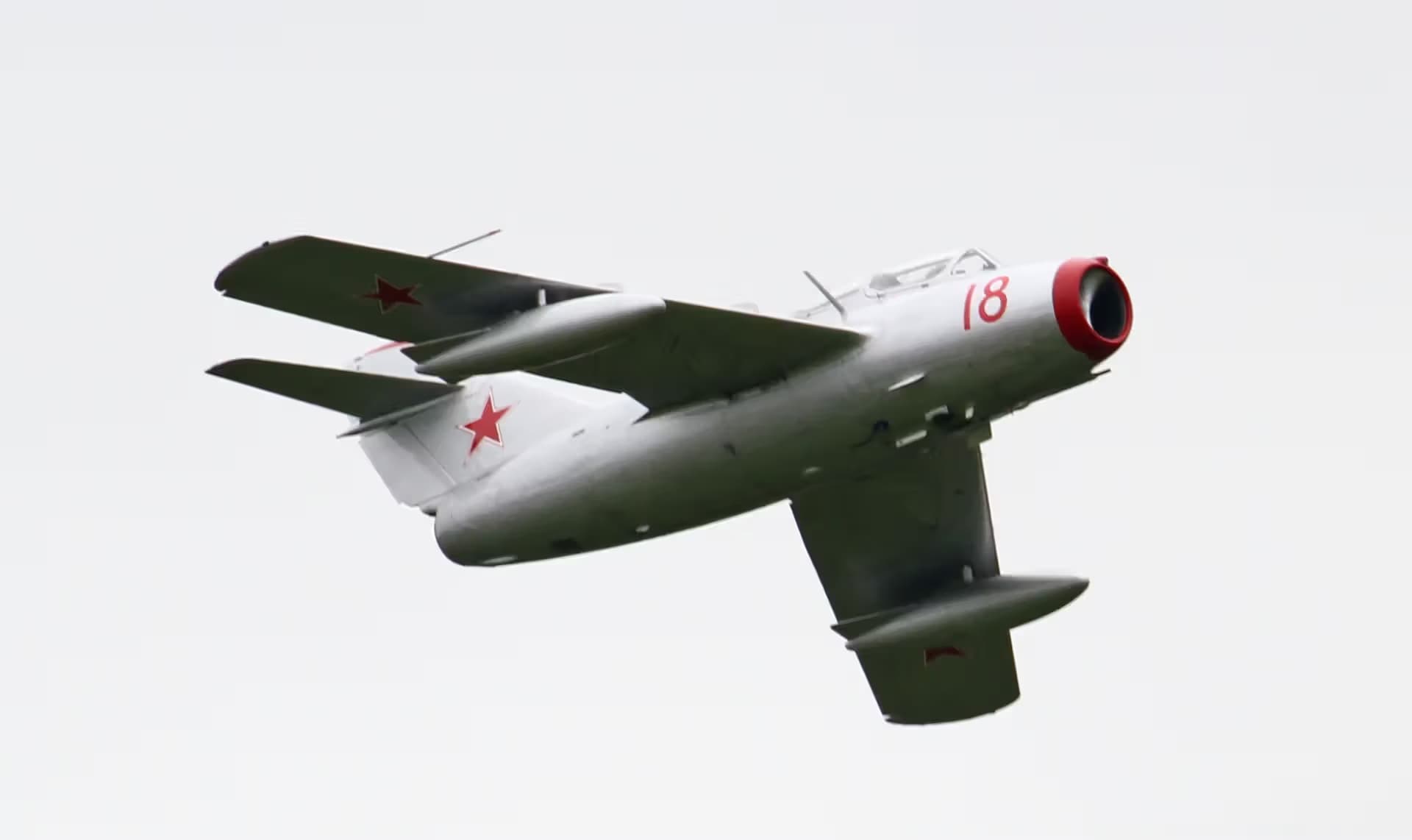Unidentified — Warbird