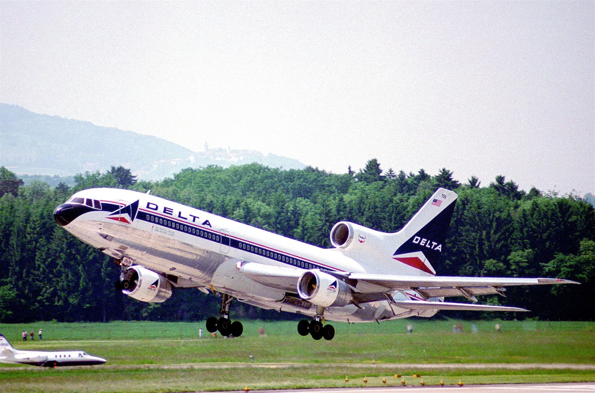 N759DA — Lockheed